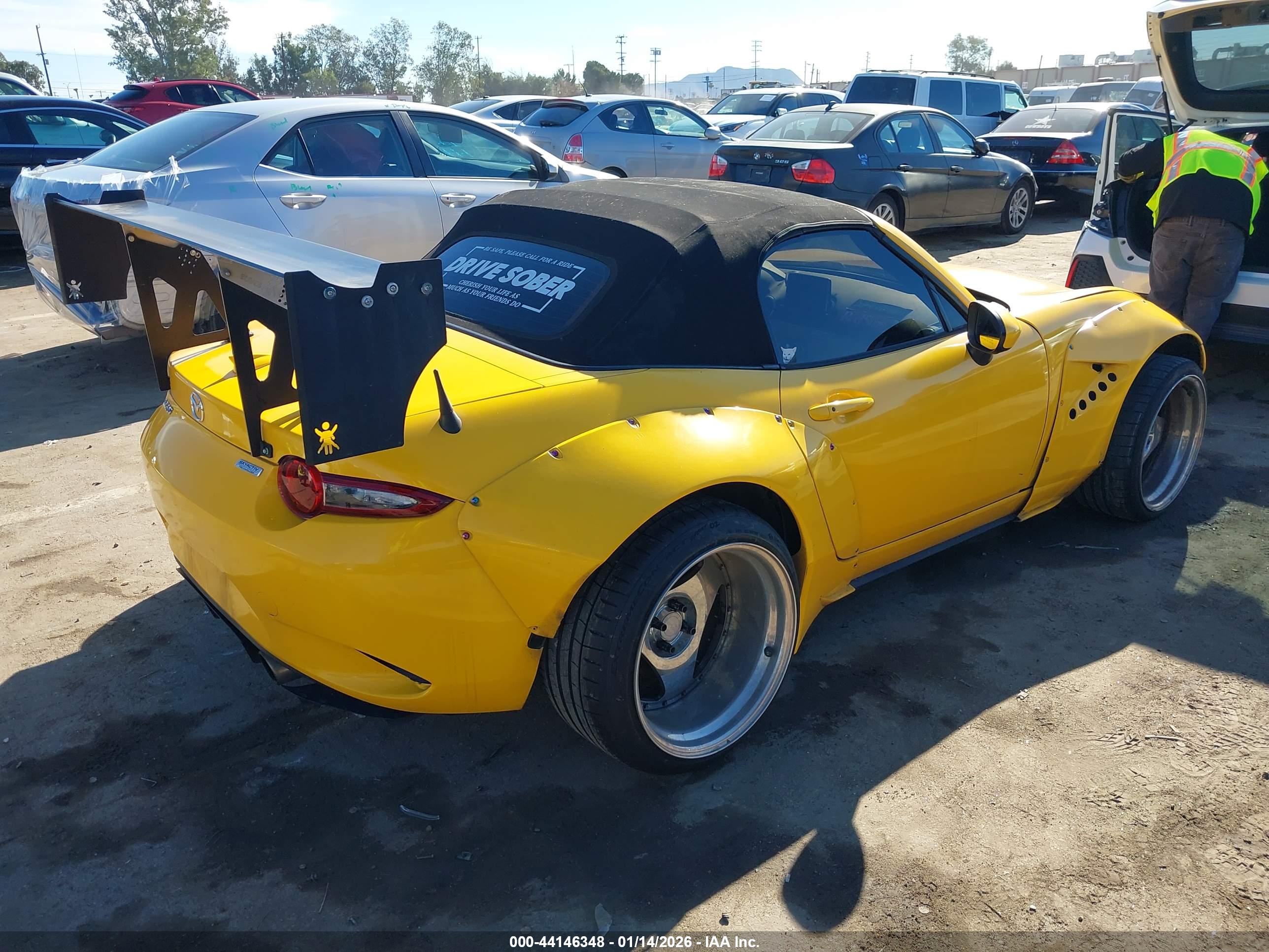 MAZDA MX-5 image 4