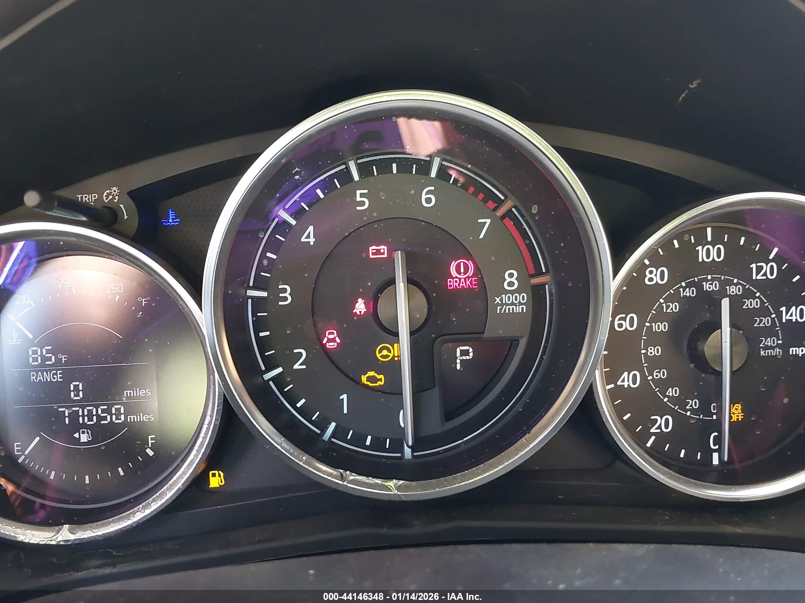 MAZDA MX-5 image 7