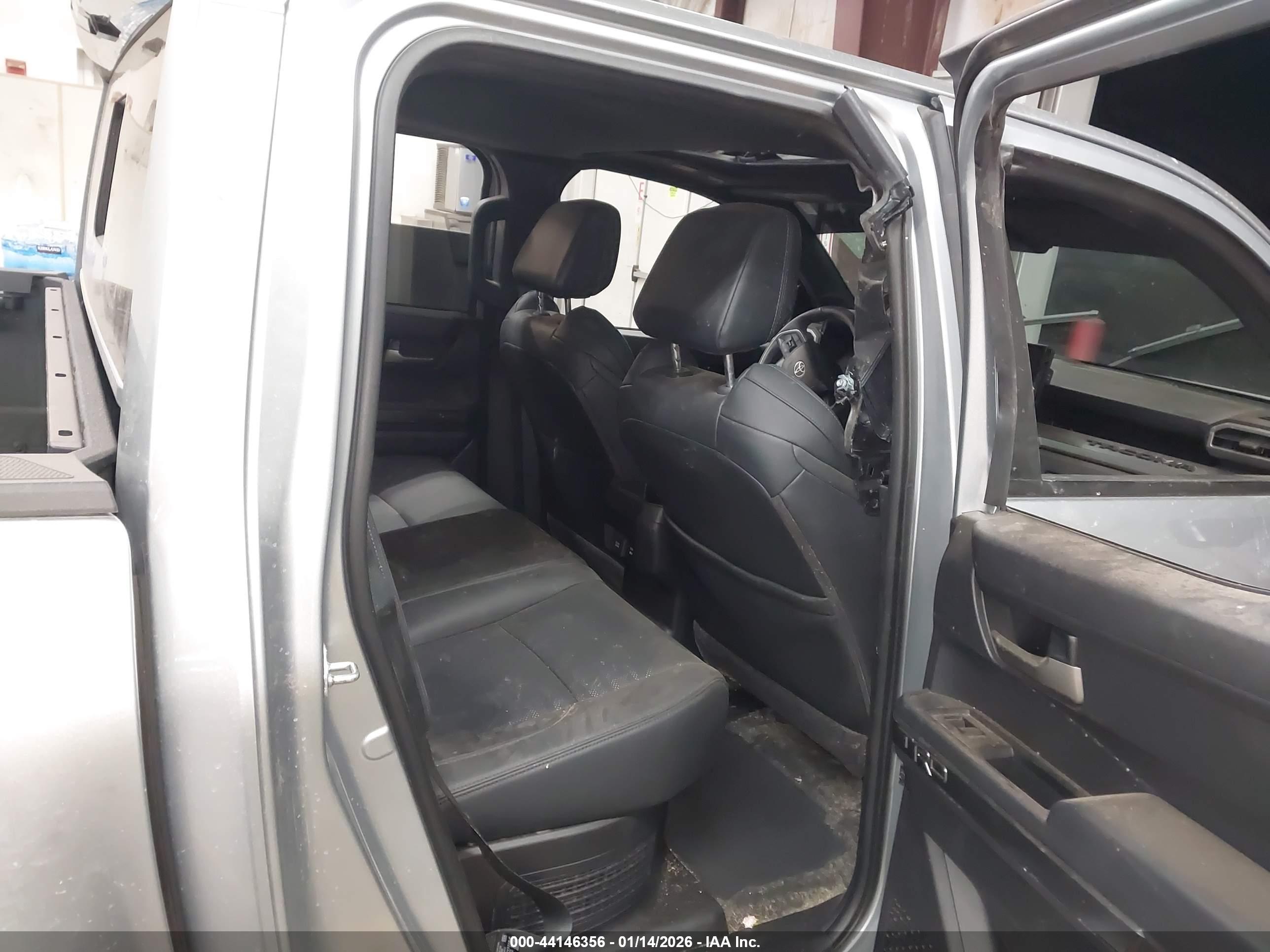 TOYOTA TACOMA image 8