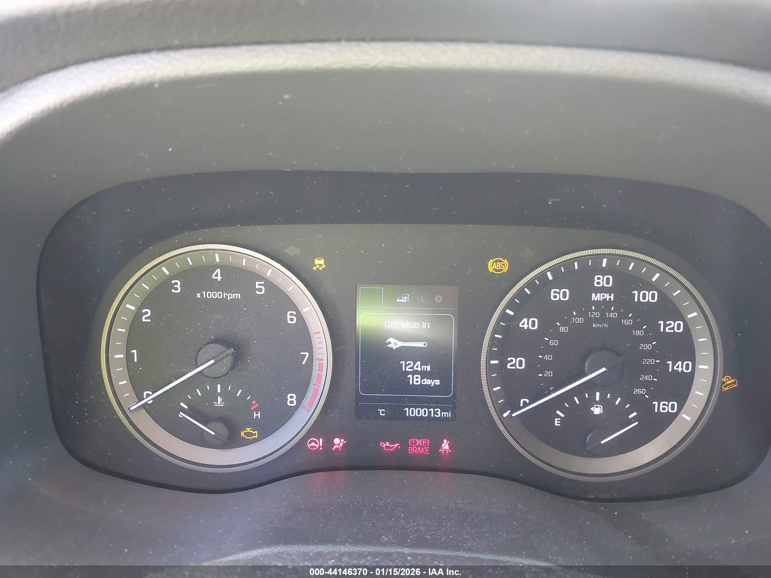 HYUNDAI TUCSON image 7