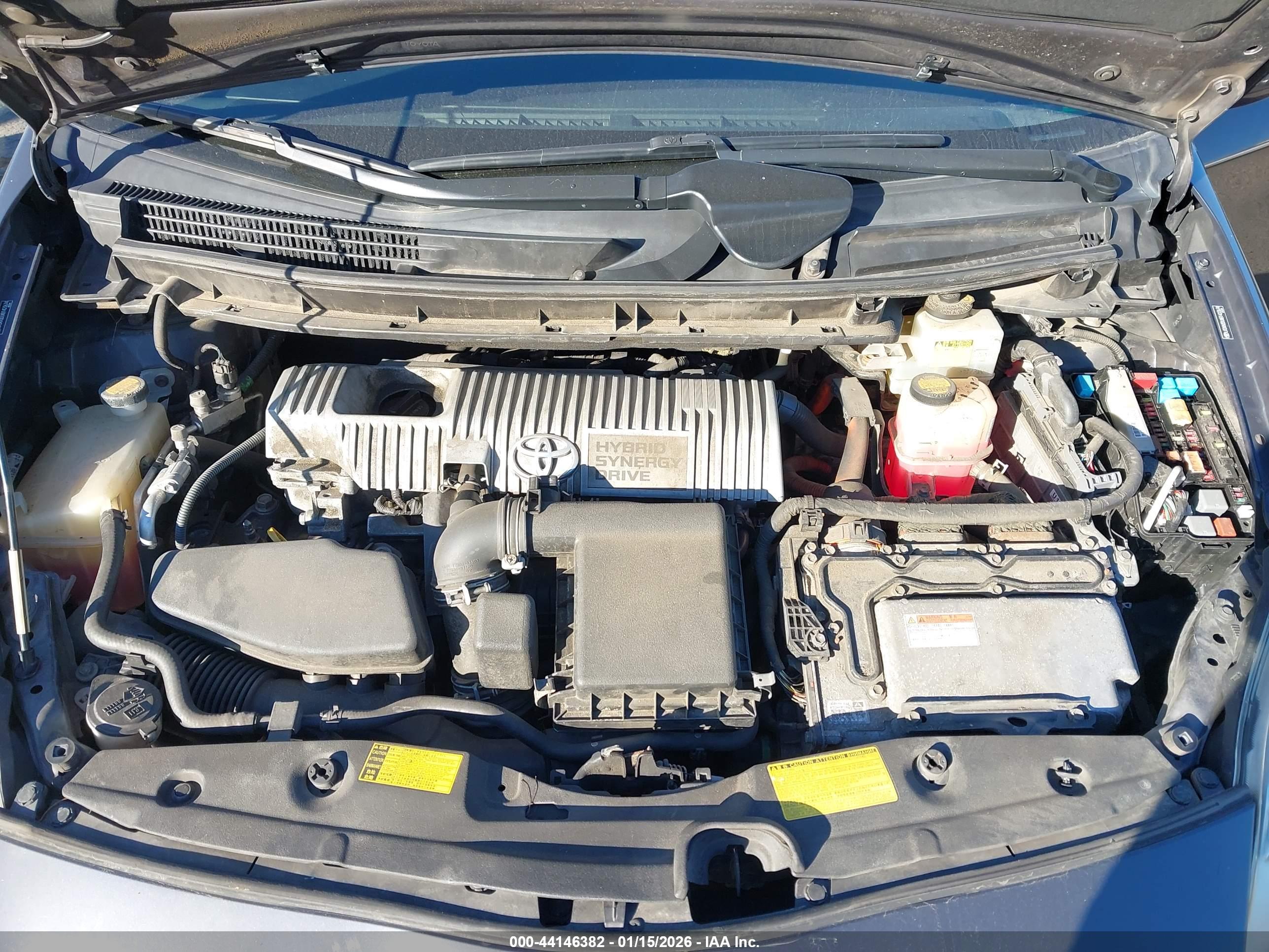 TOYOTA PRIUS image 10
