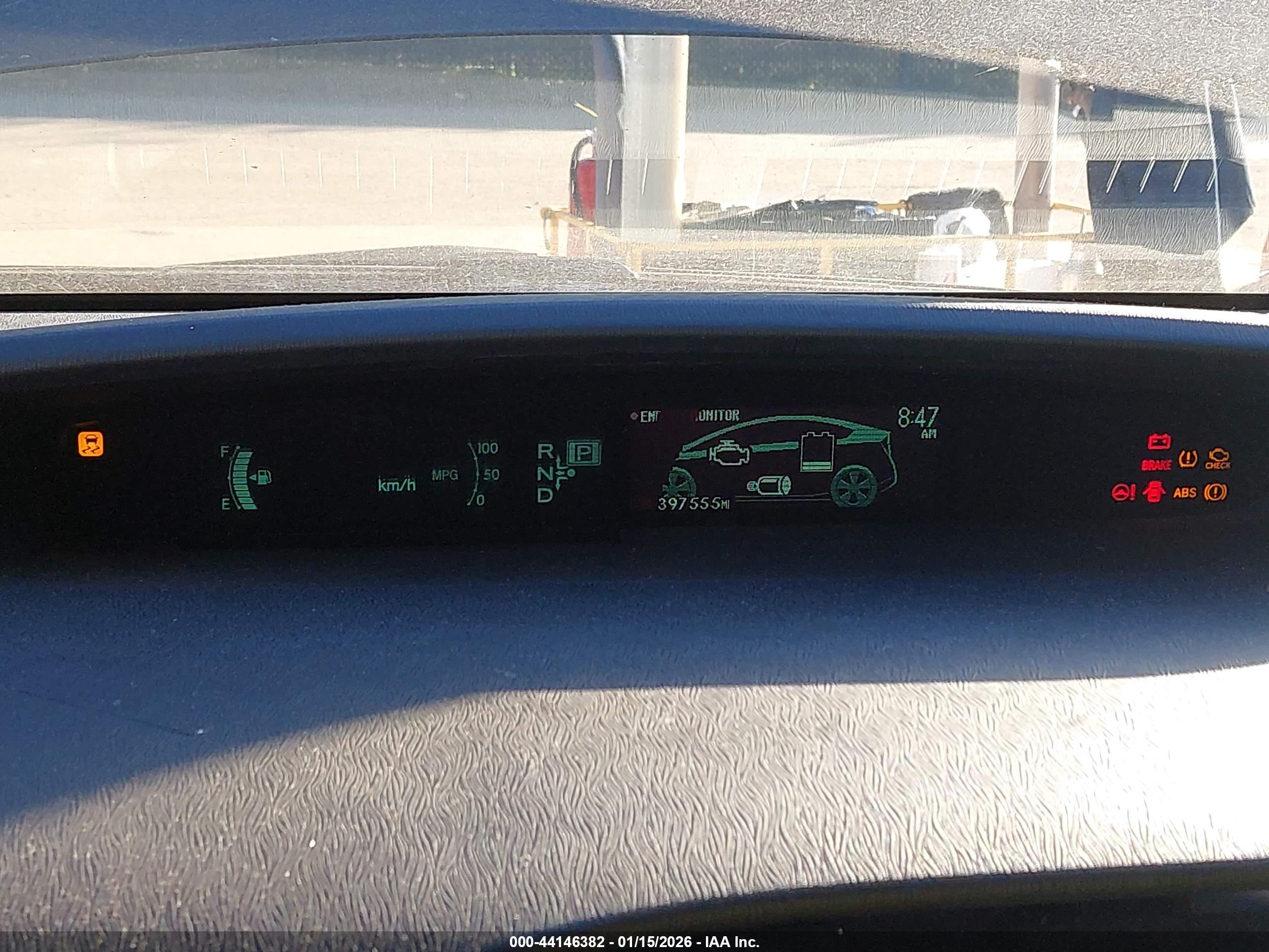 TOYOTA PRIUS image 7