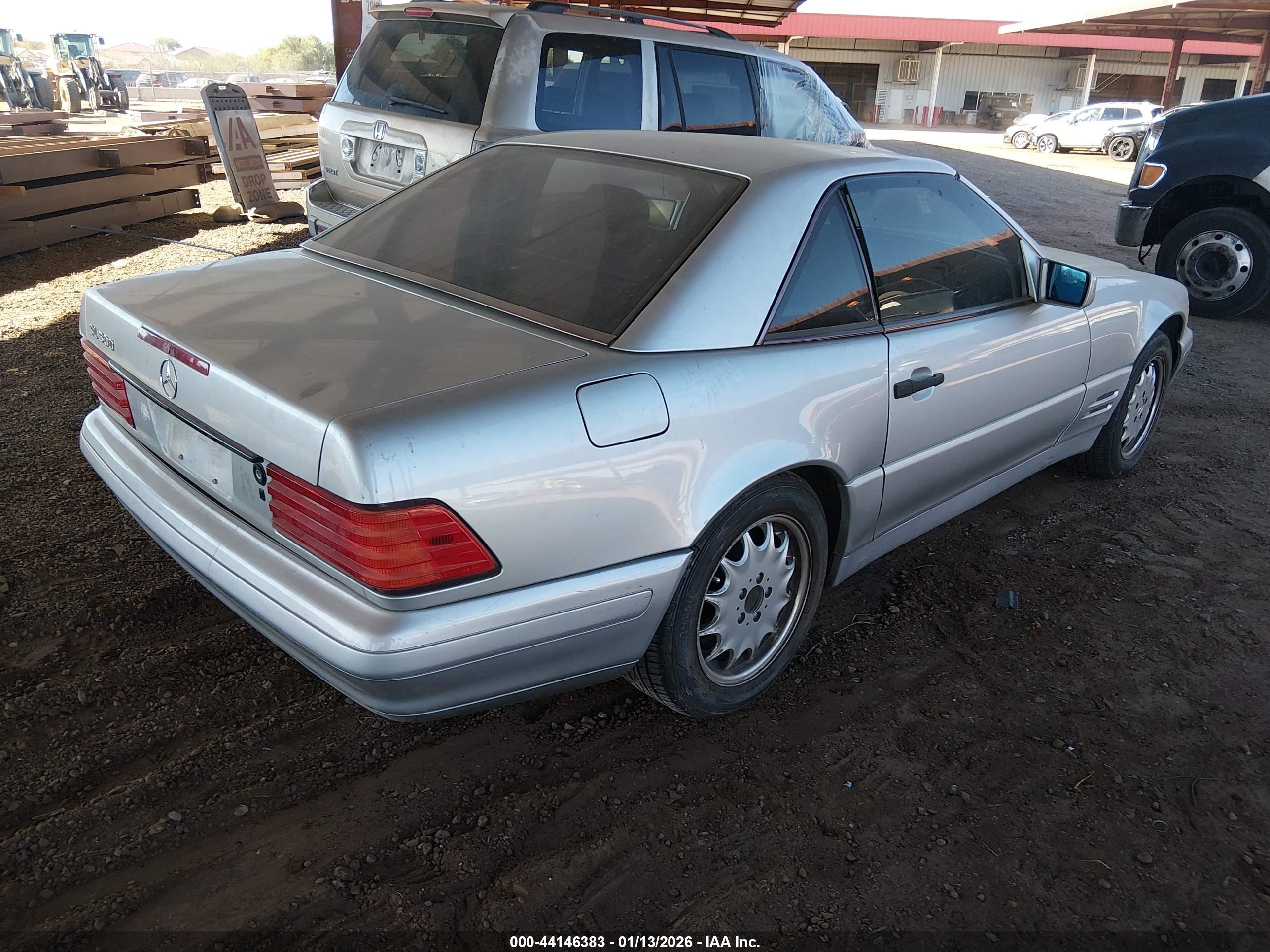 MERCEDES-BENZ SL image 4