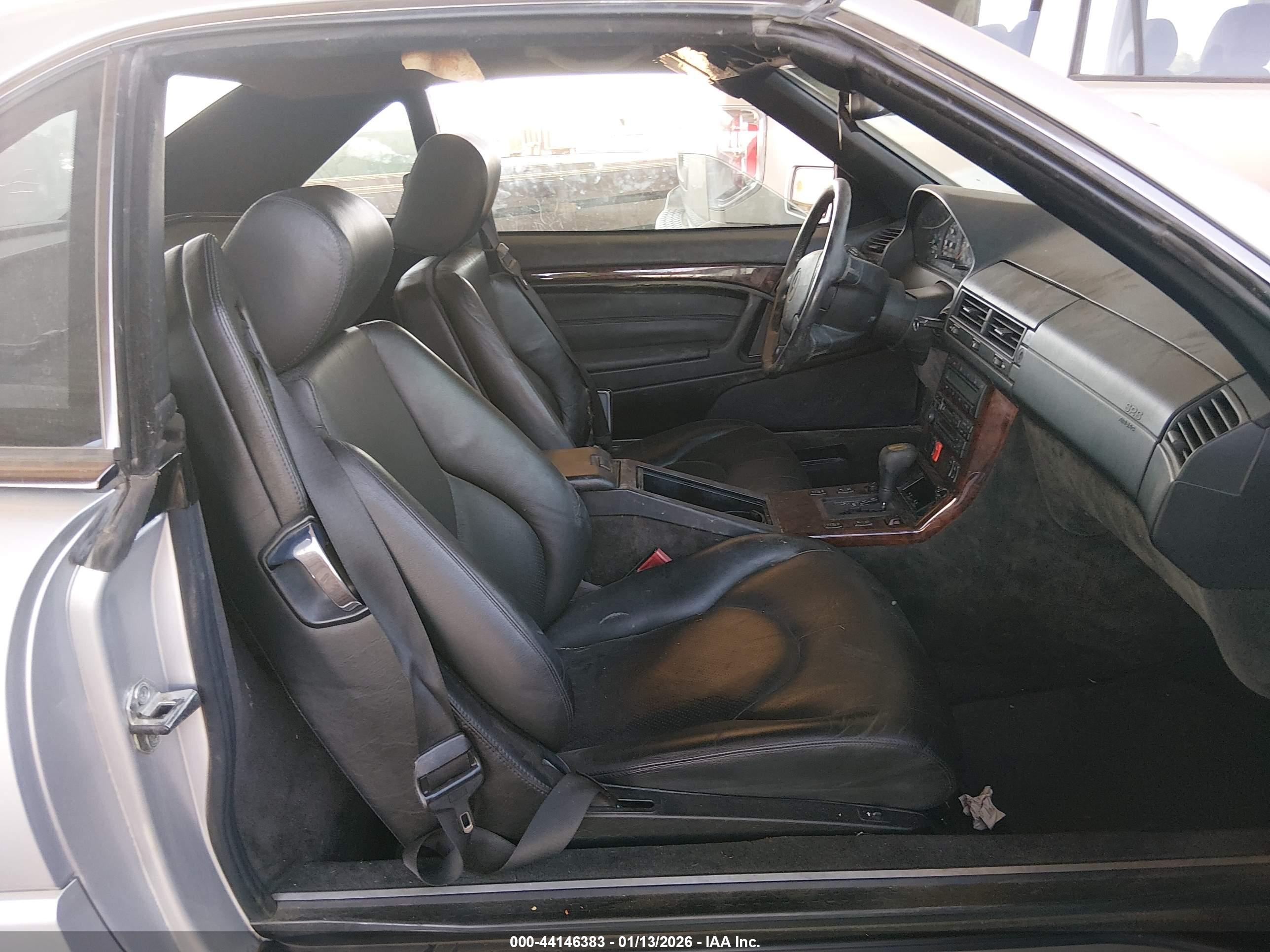 MERCEDES-BENZ SL image 8