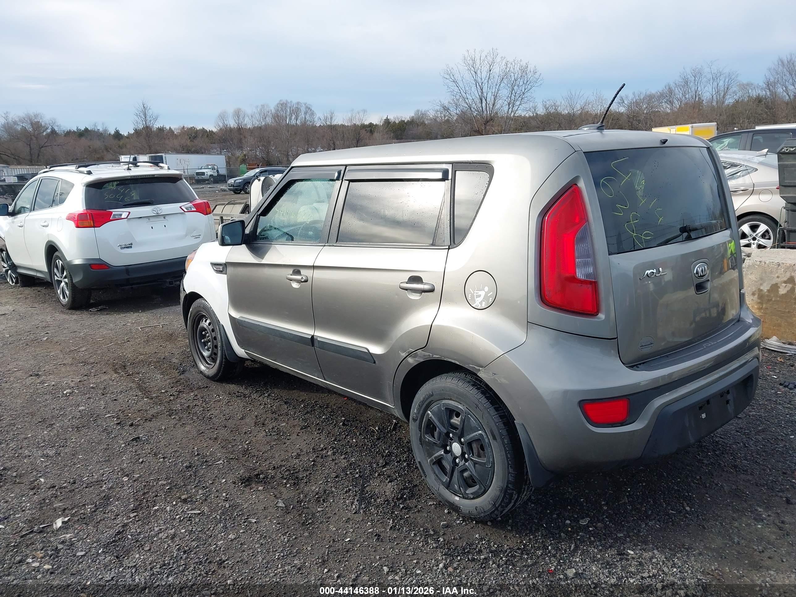 KIA SOUL image 3