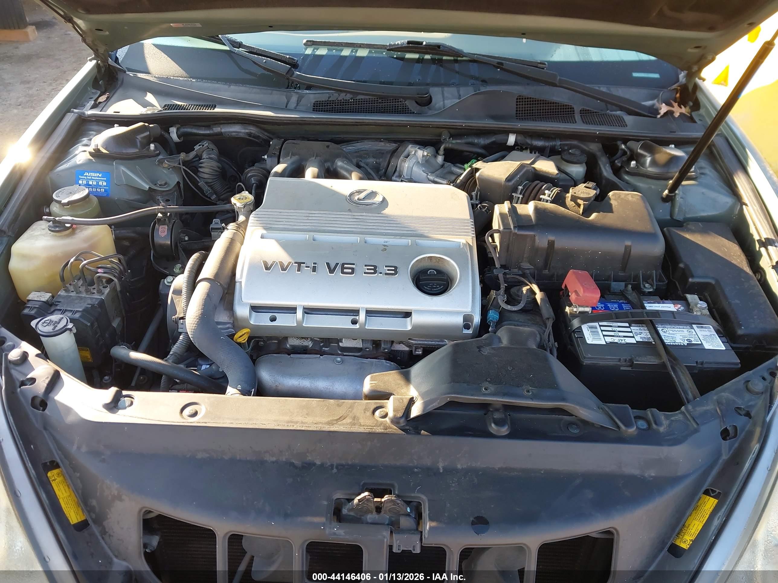 LEXUS ES image 10