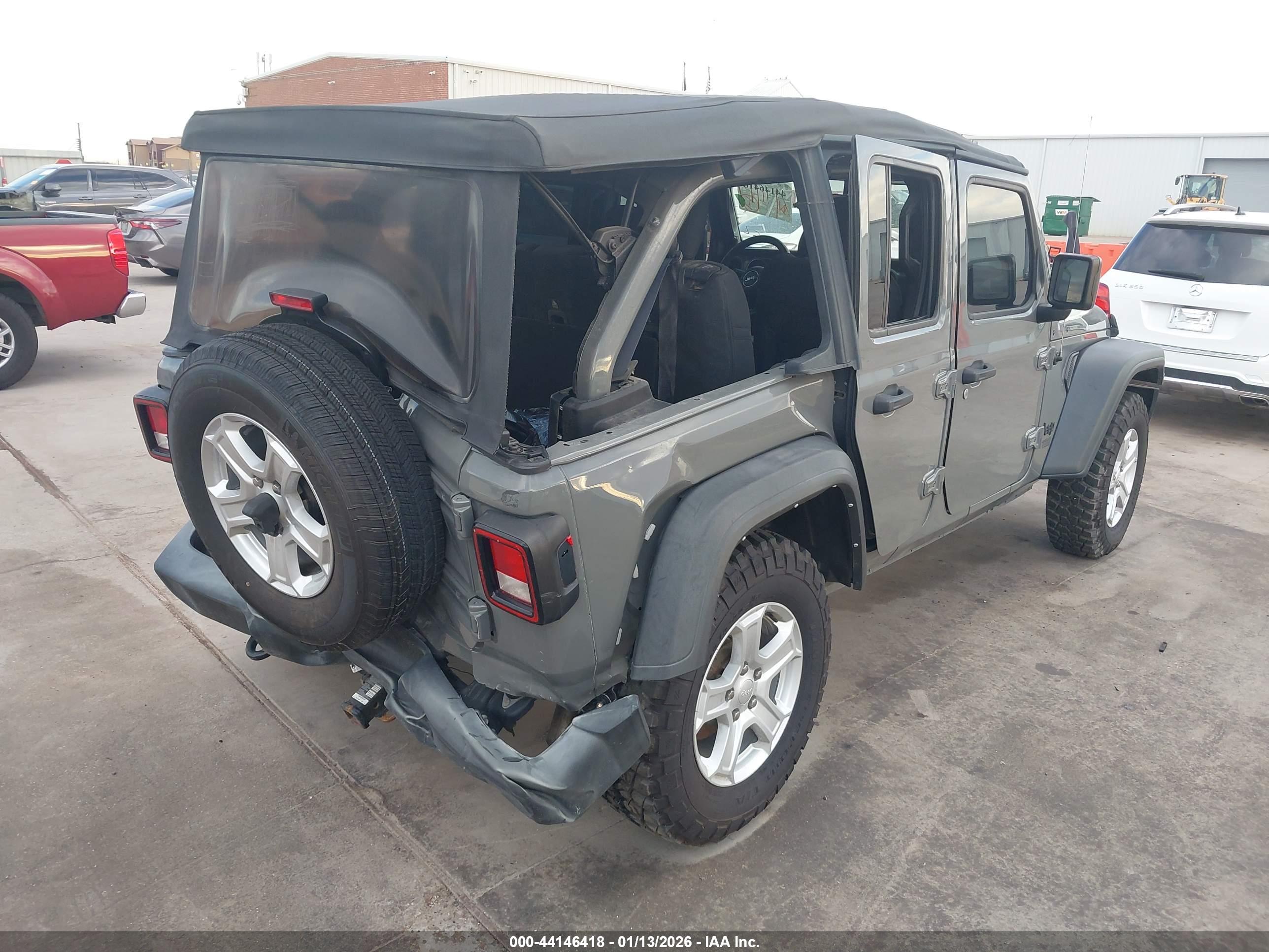 JEEP WRANGLER image 4