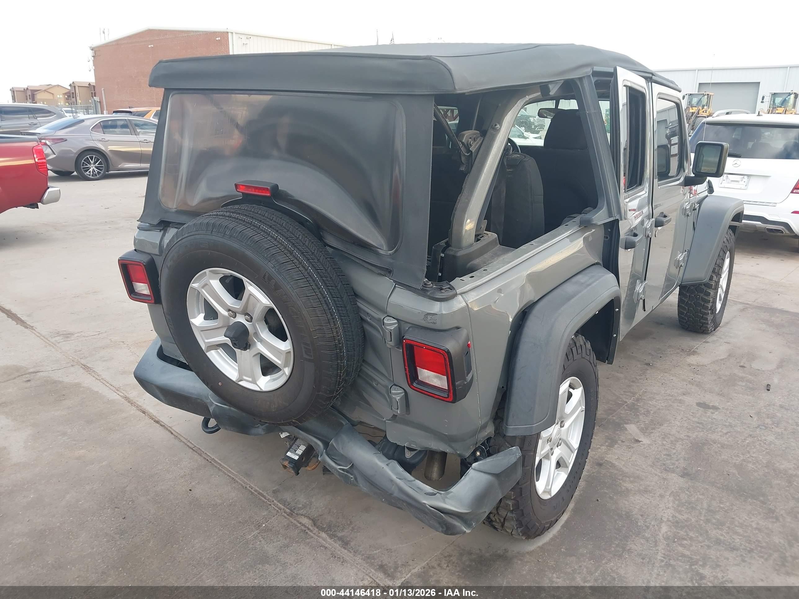 JEEP WRANGLER image 6