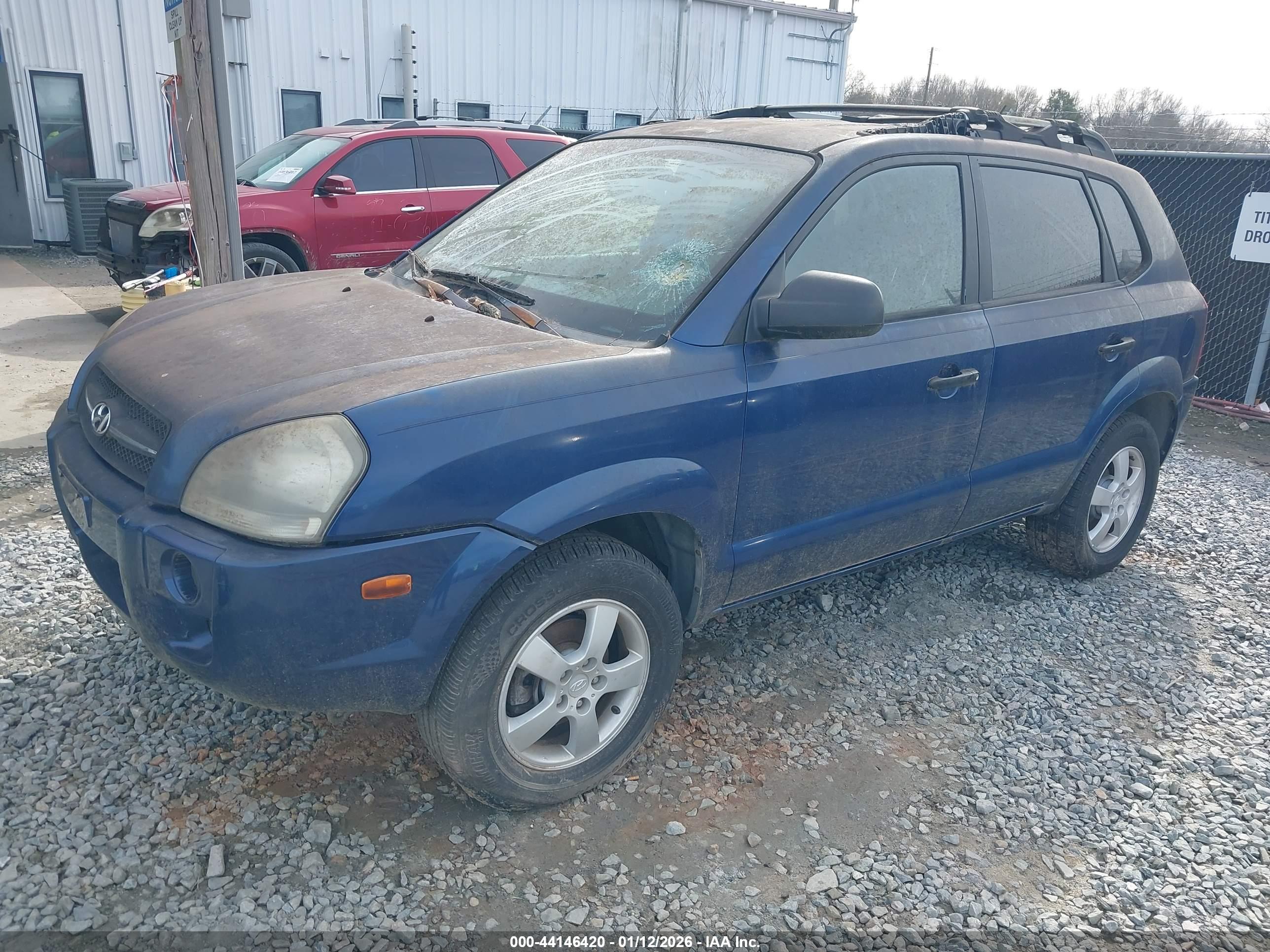 HYUNDAI TUCSON image 2