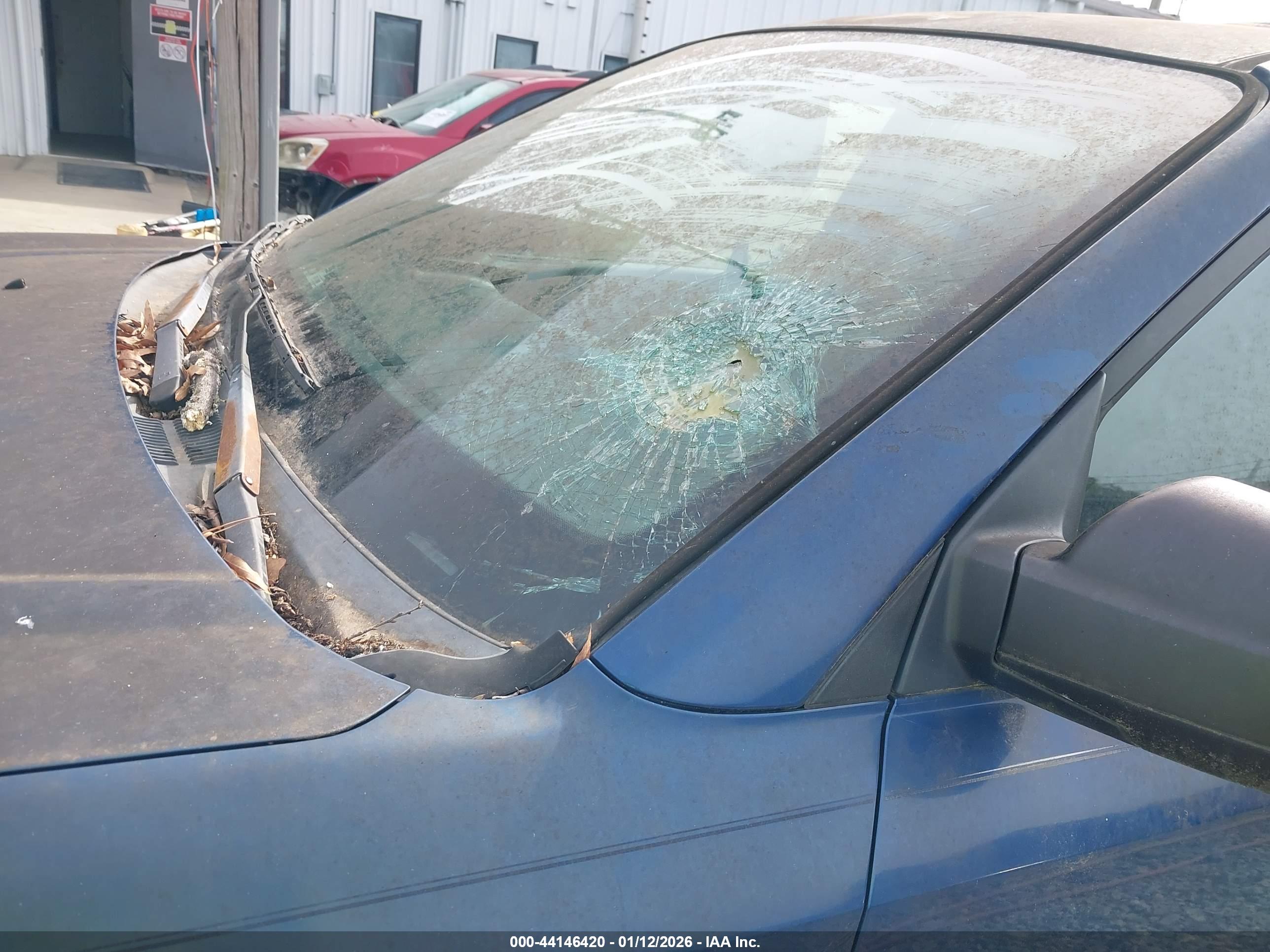 HYUNDAI TUCSON image 6