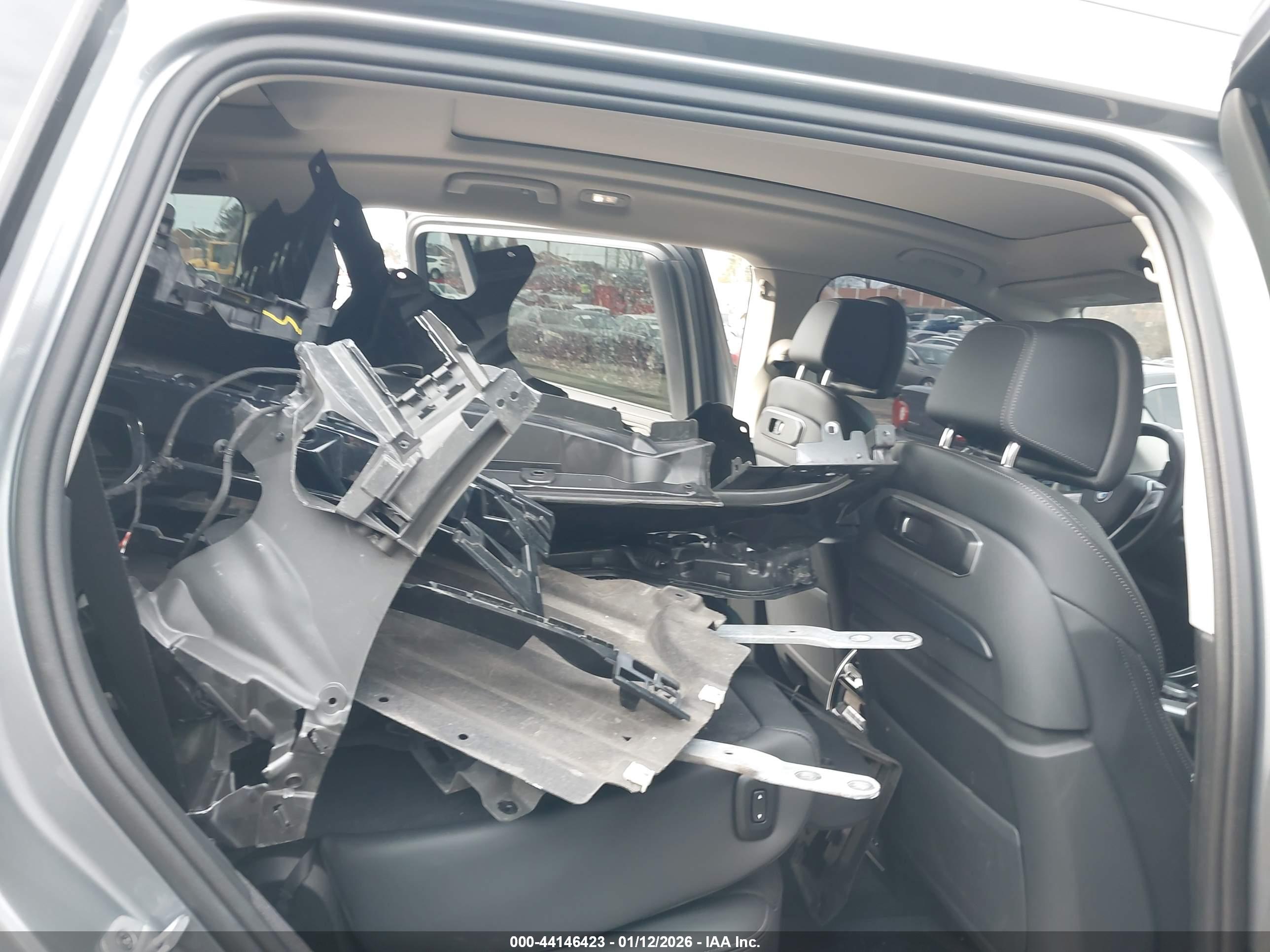BMW X7 image 8