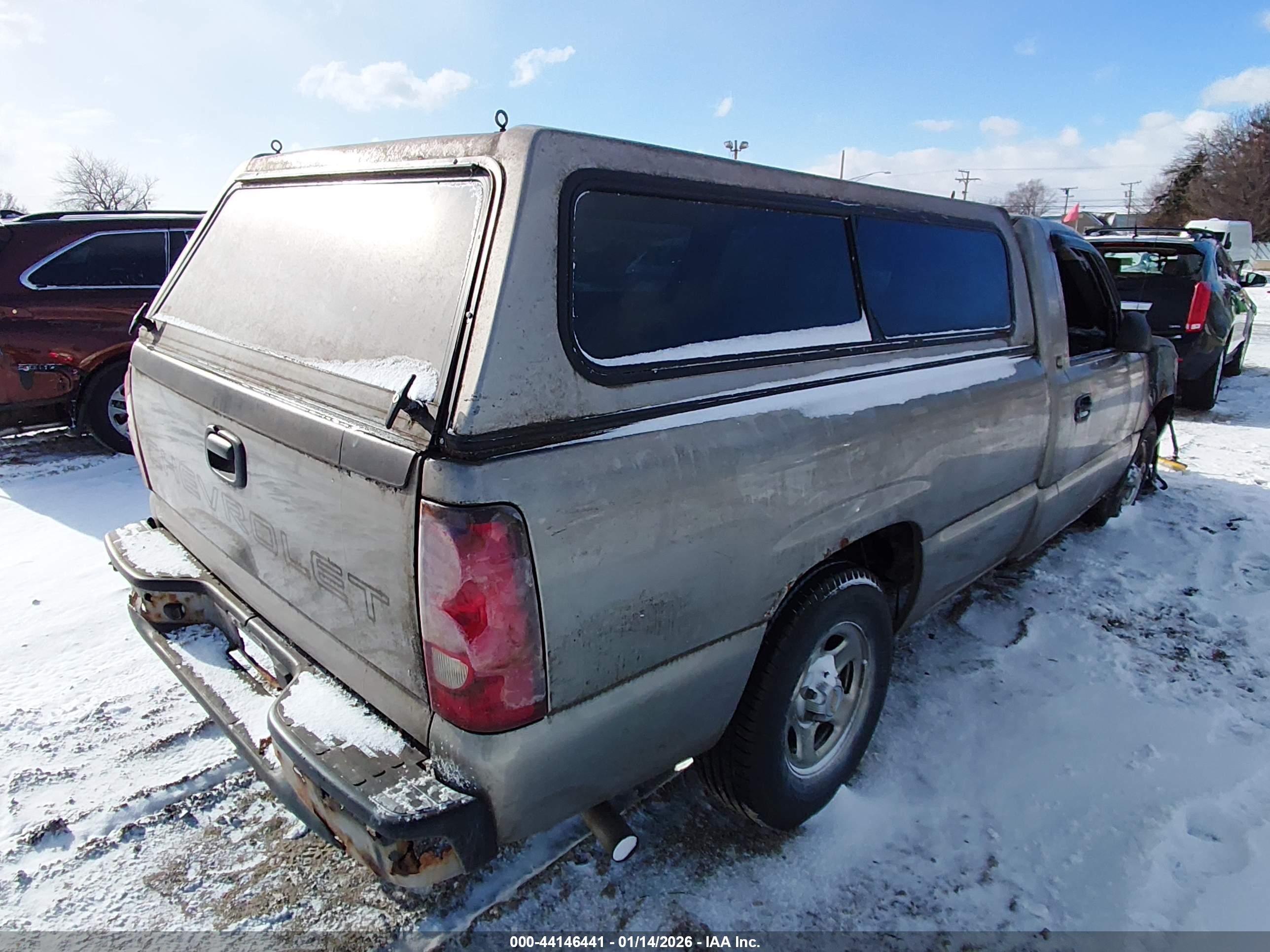 CHEVROLET SILVERADO image 4