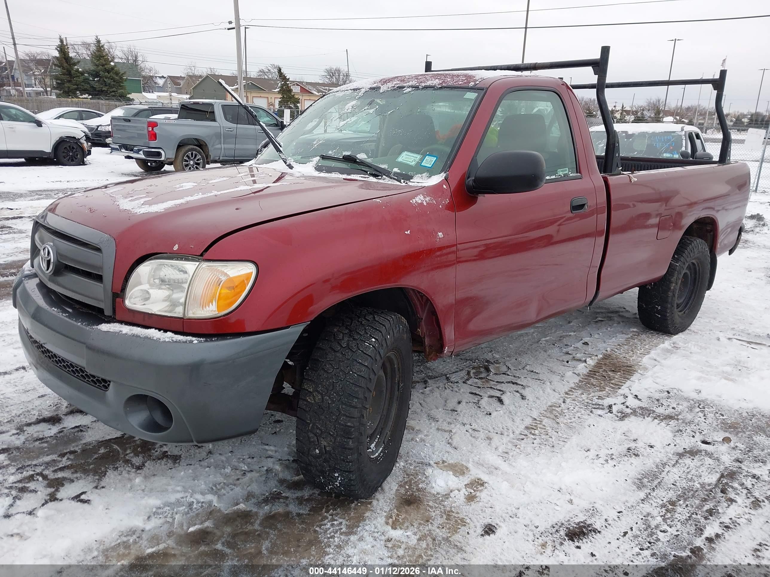 TOYOTA TUNDRA image 2
