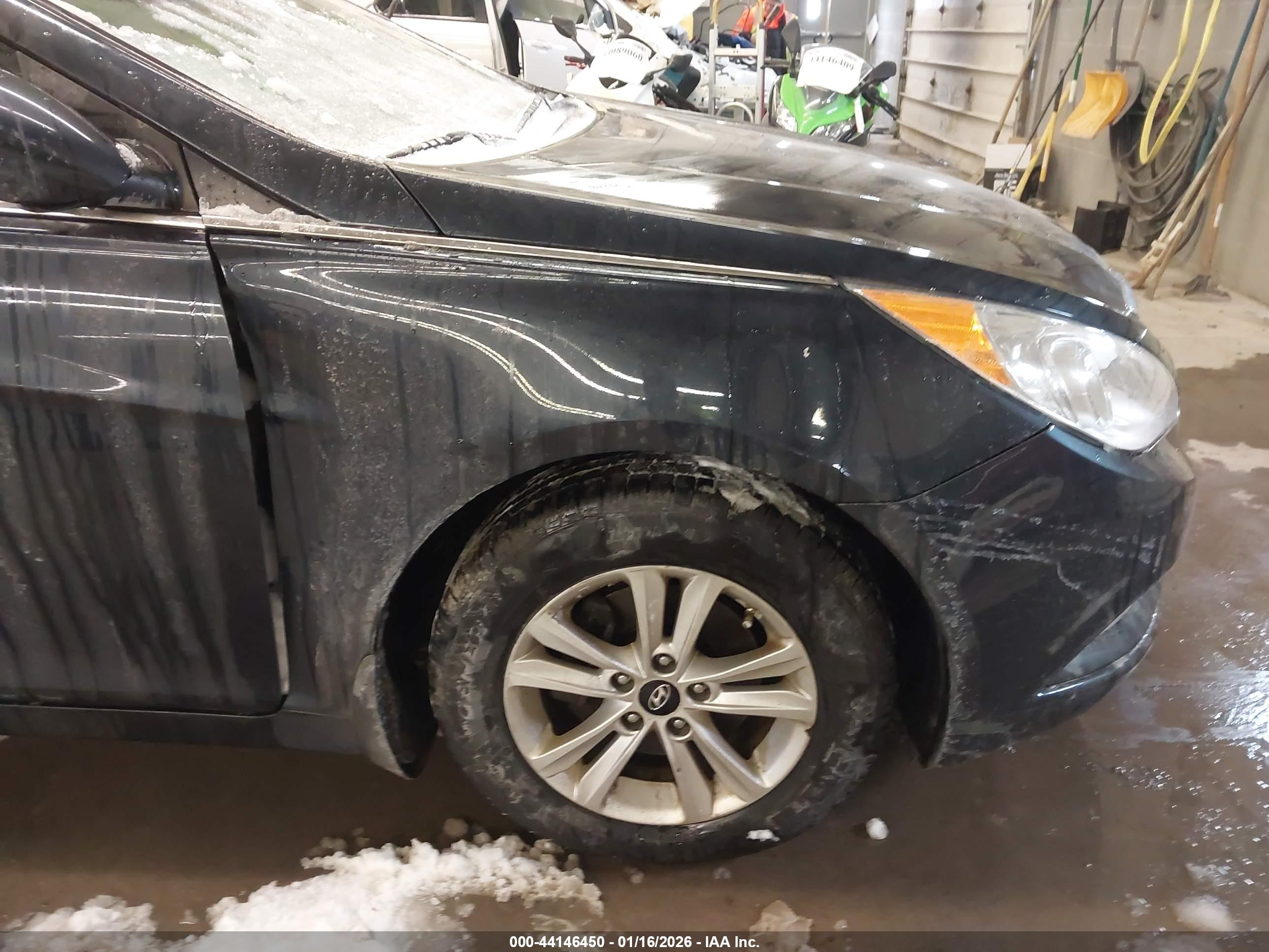 HYUNDAI SONATA image 6