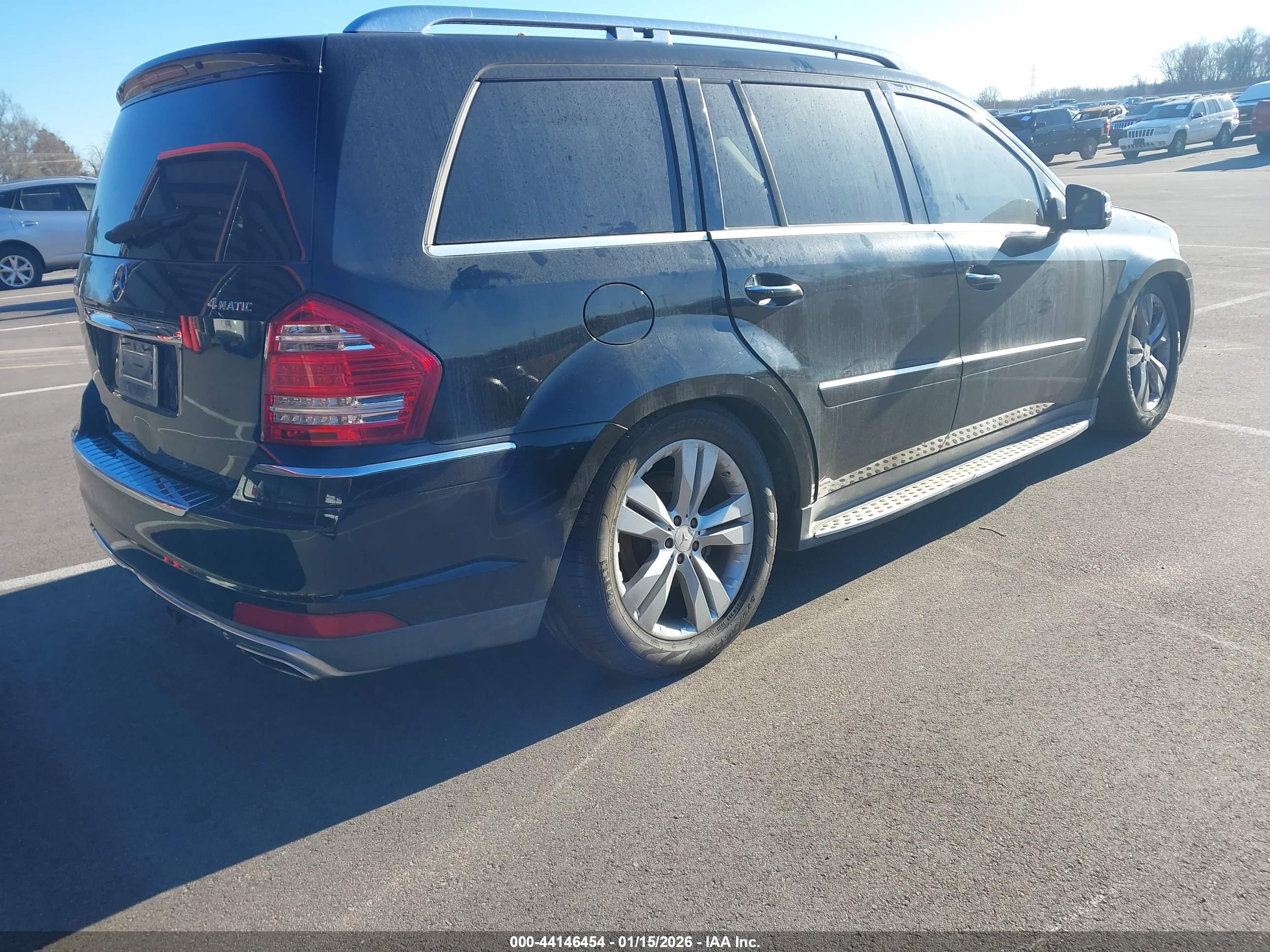 MERCEDES-BENZ GL image 4
