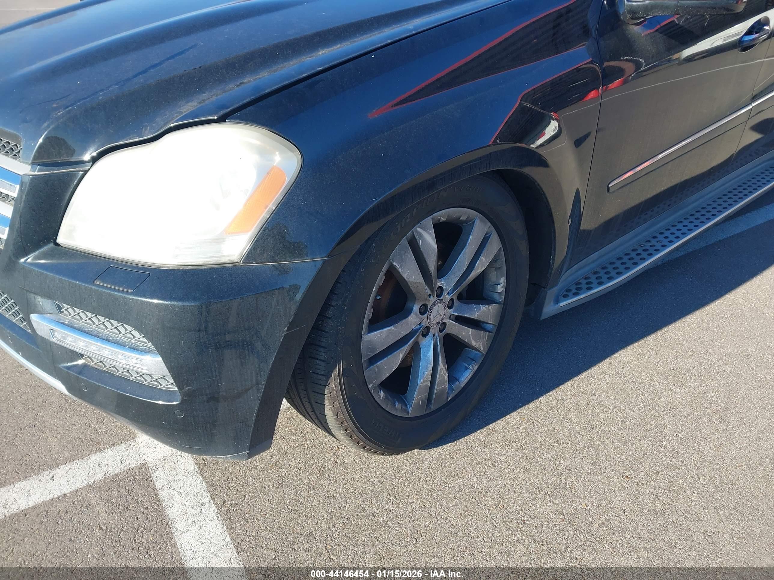 MERCEDES-BENZ GL image 6