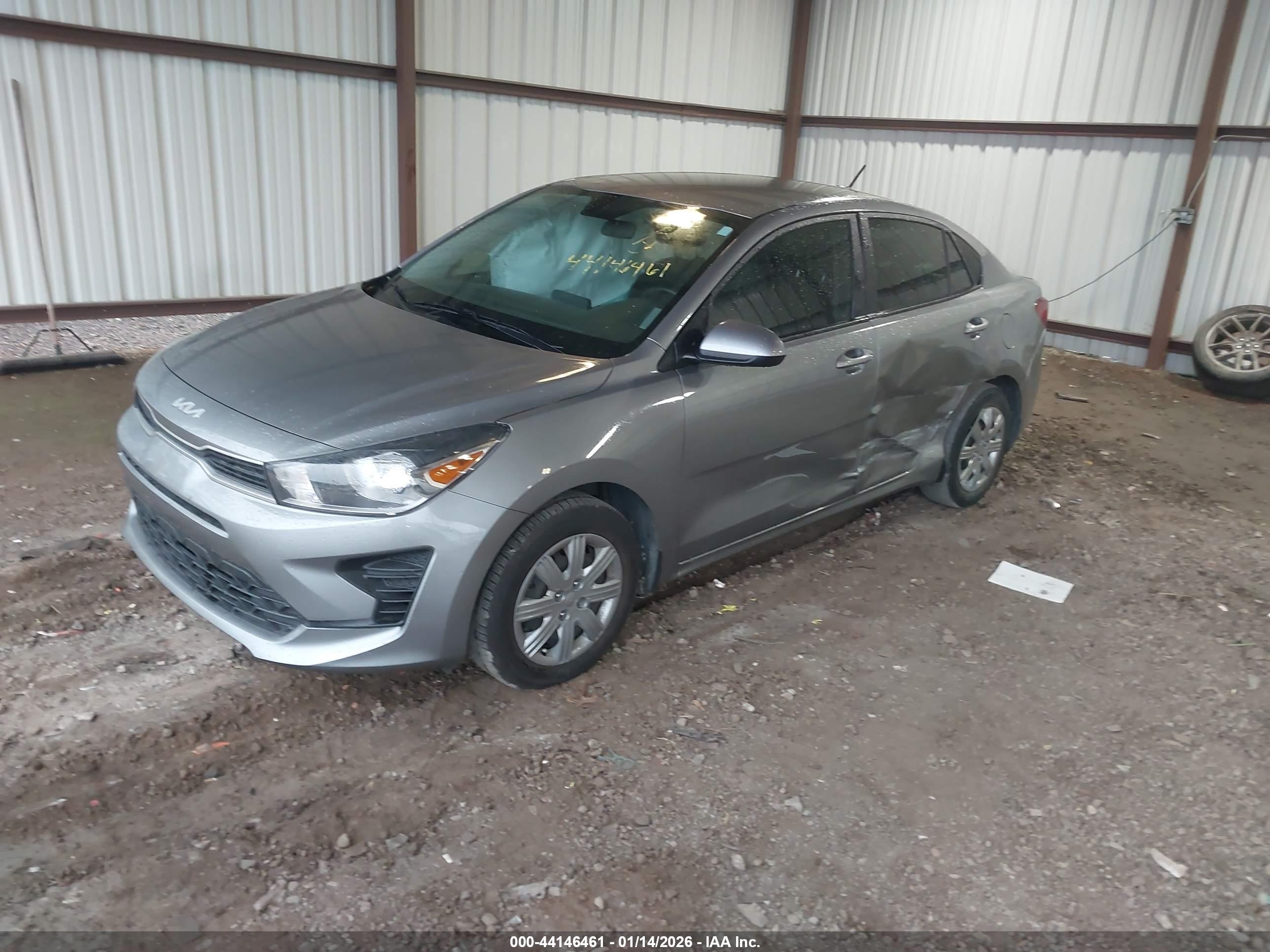 KIA RIO image 2