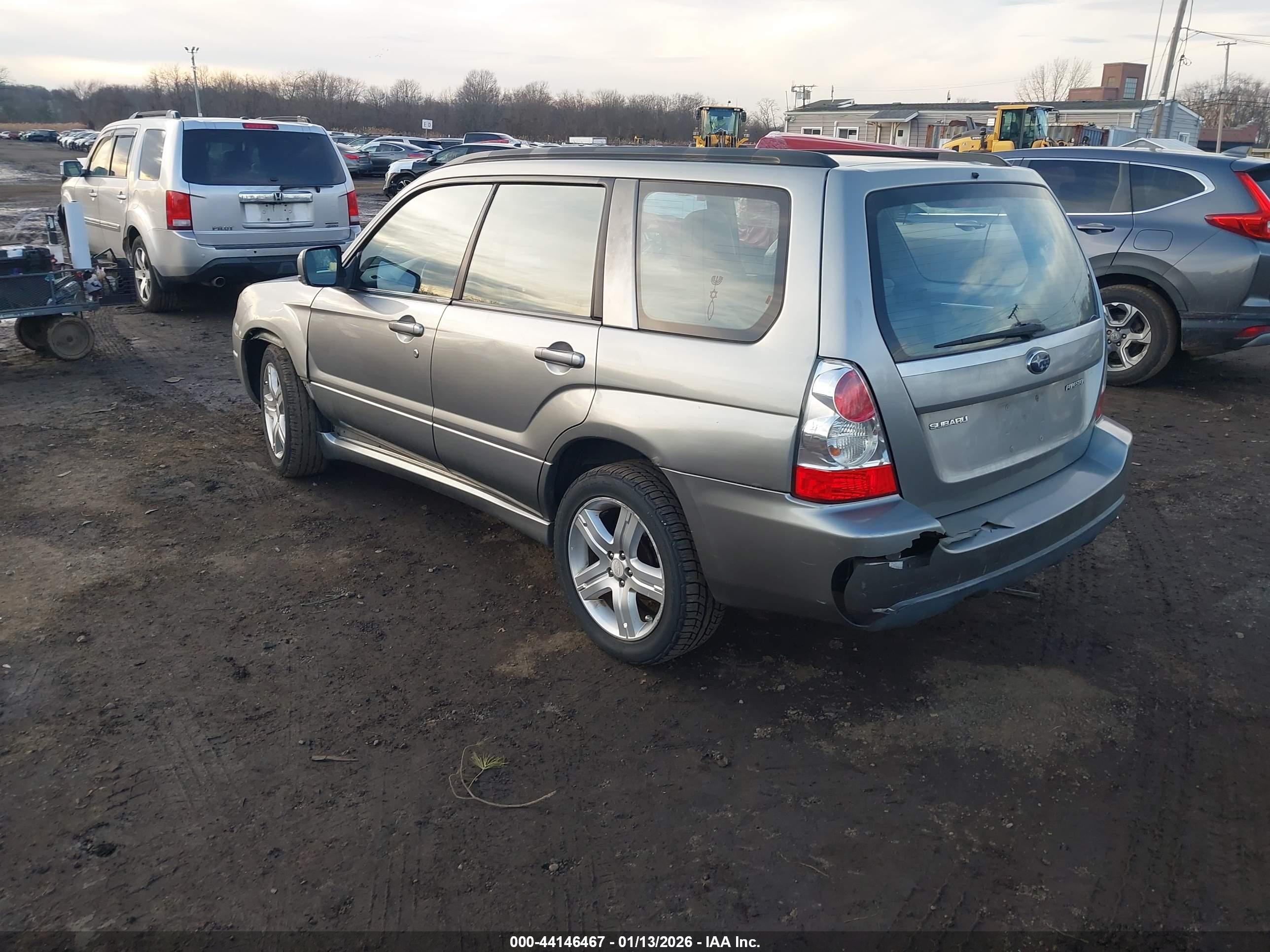 SUBARU FORESTER image 3