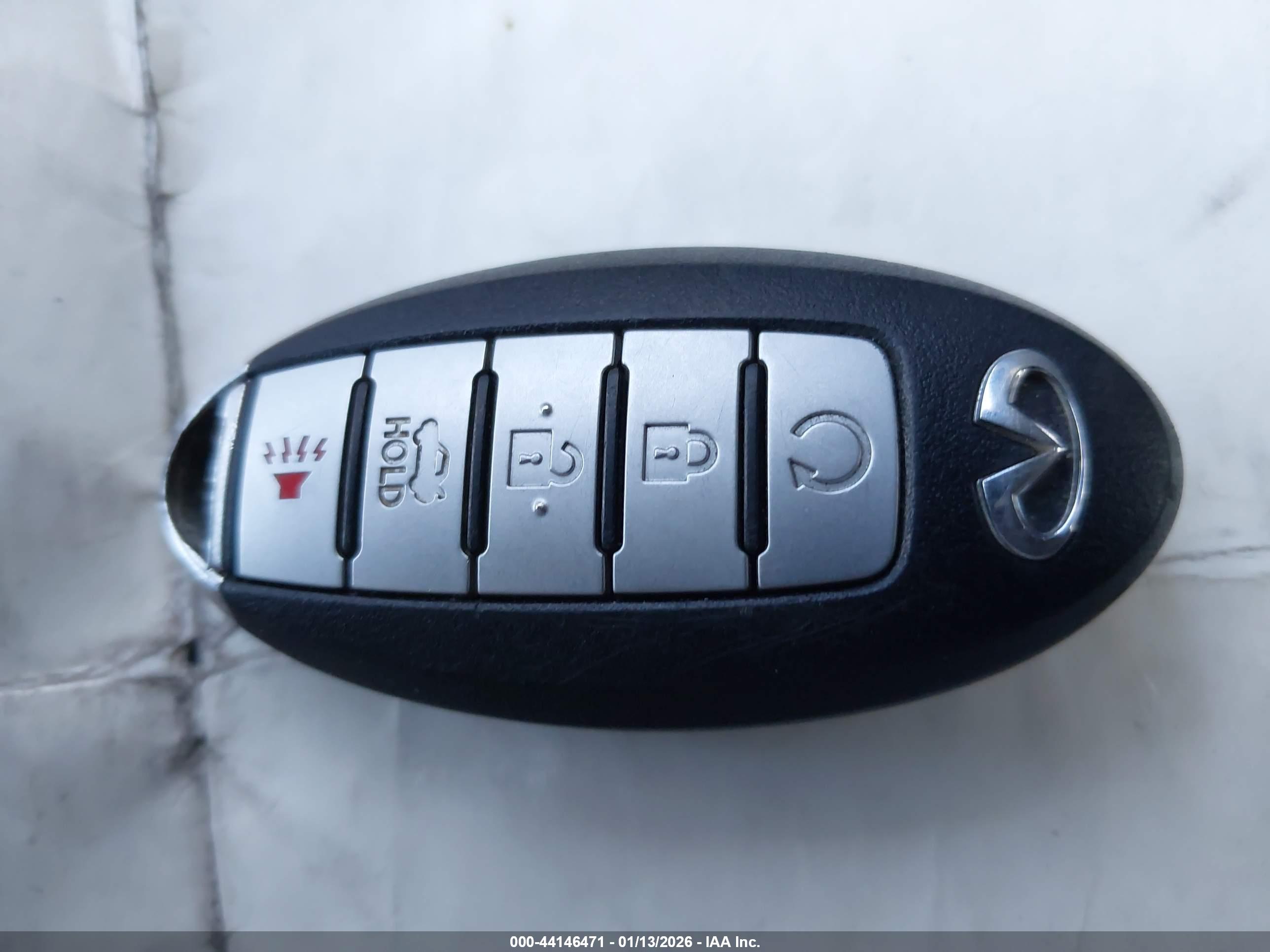 INFINITI Q60 image 11