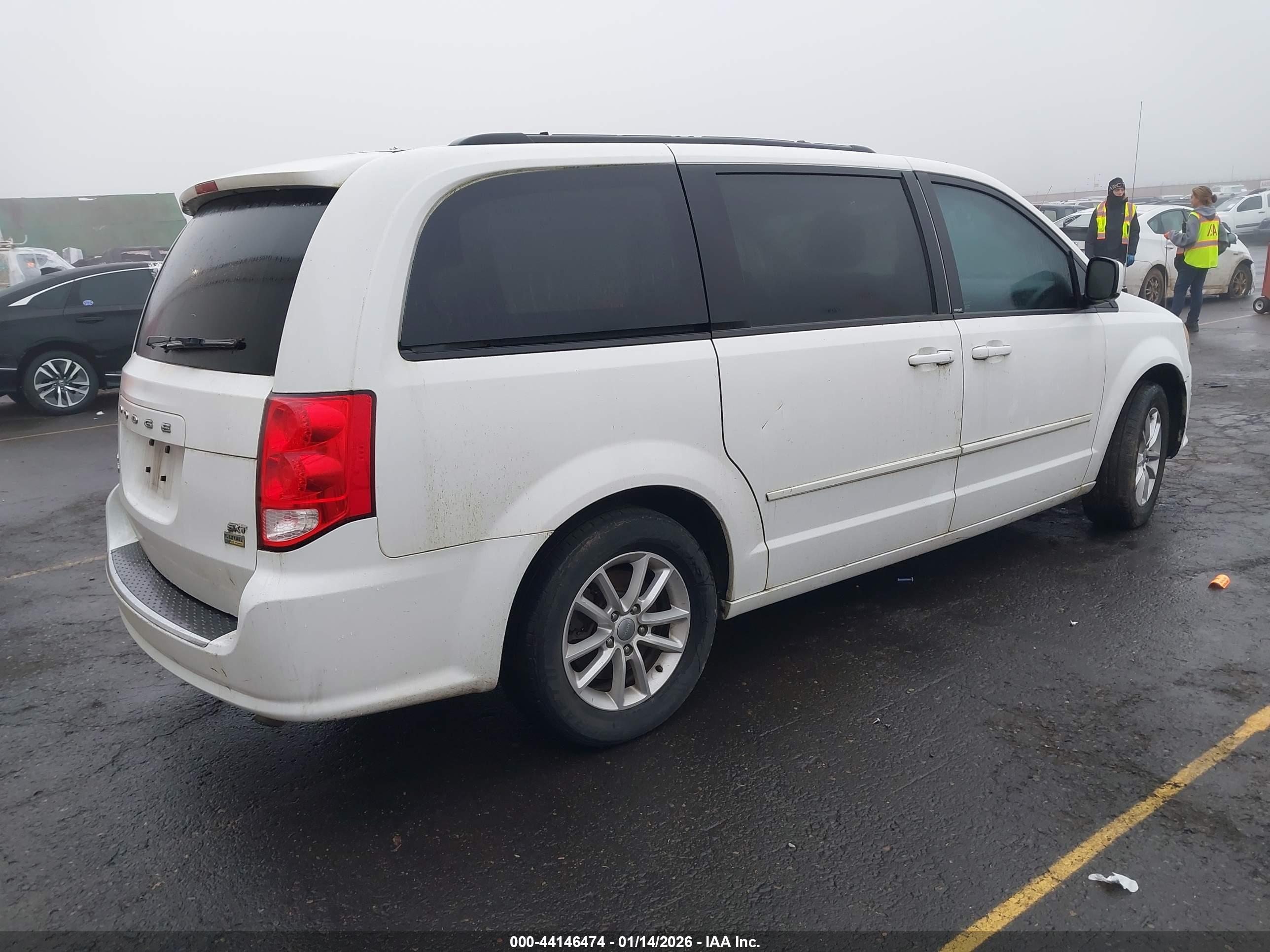 DODGE GRAND image 4