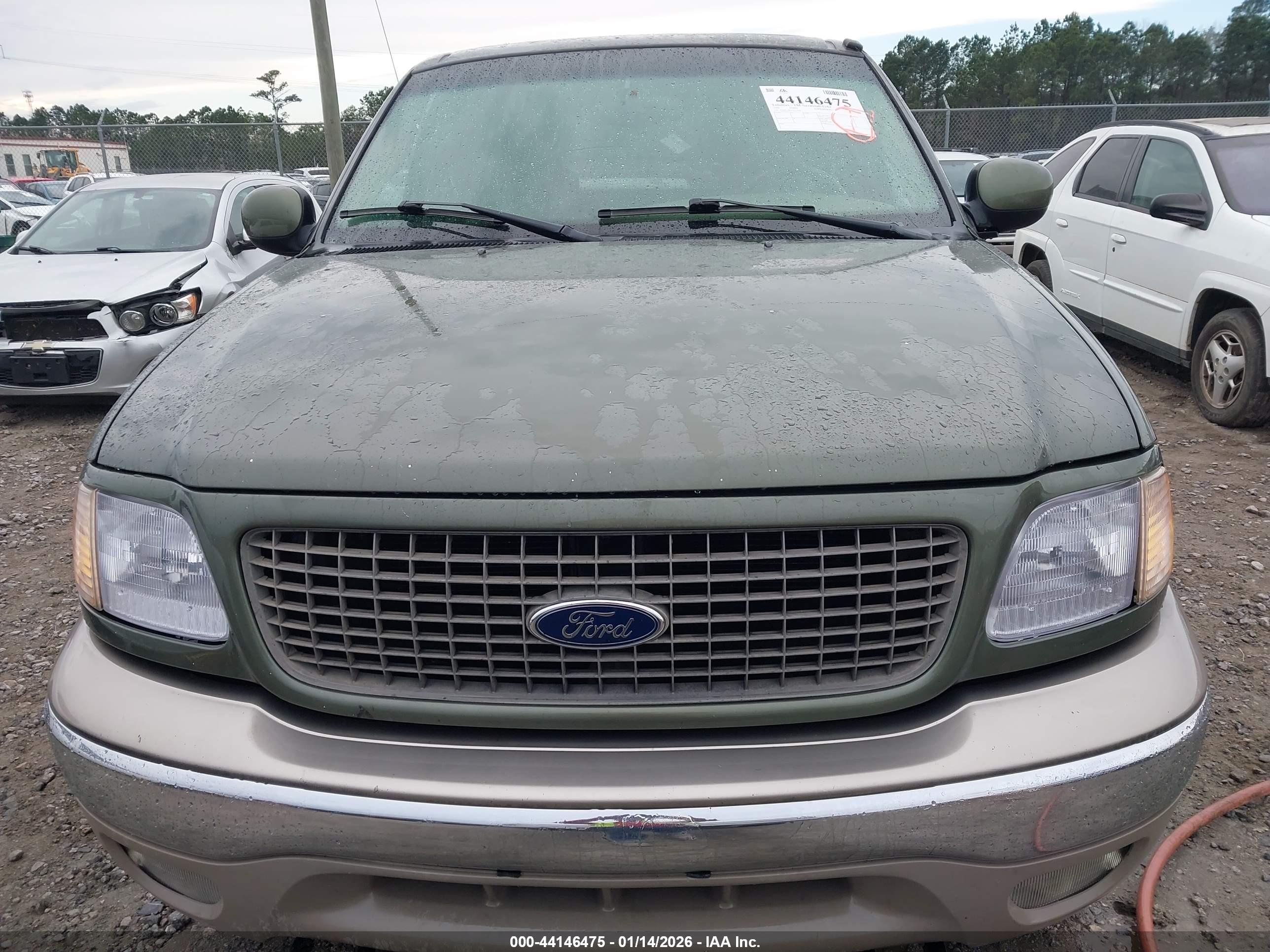 FORD EXPEDITION image 6
