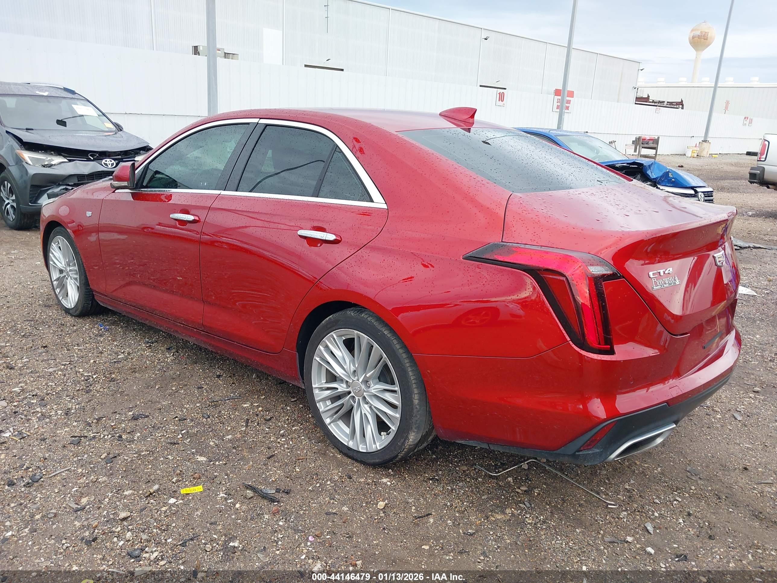 CADILLAC CT4 image 3