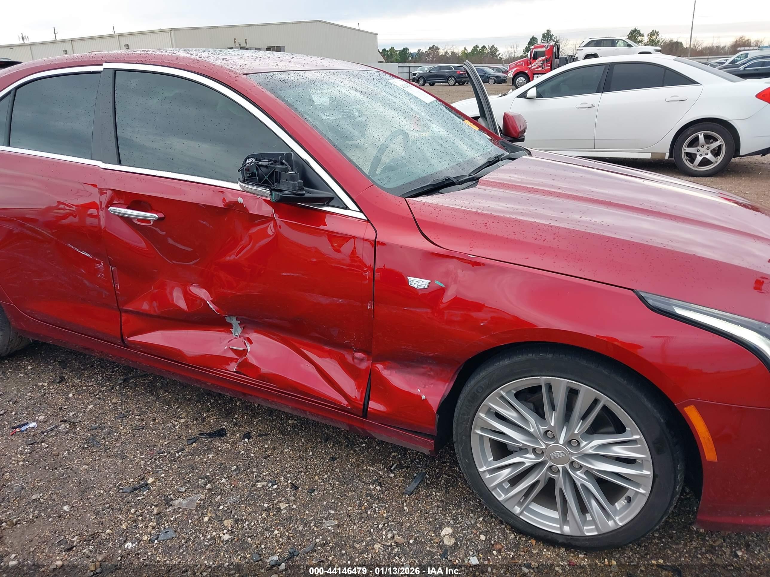 CADILLAC CT4 image 6