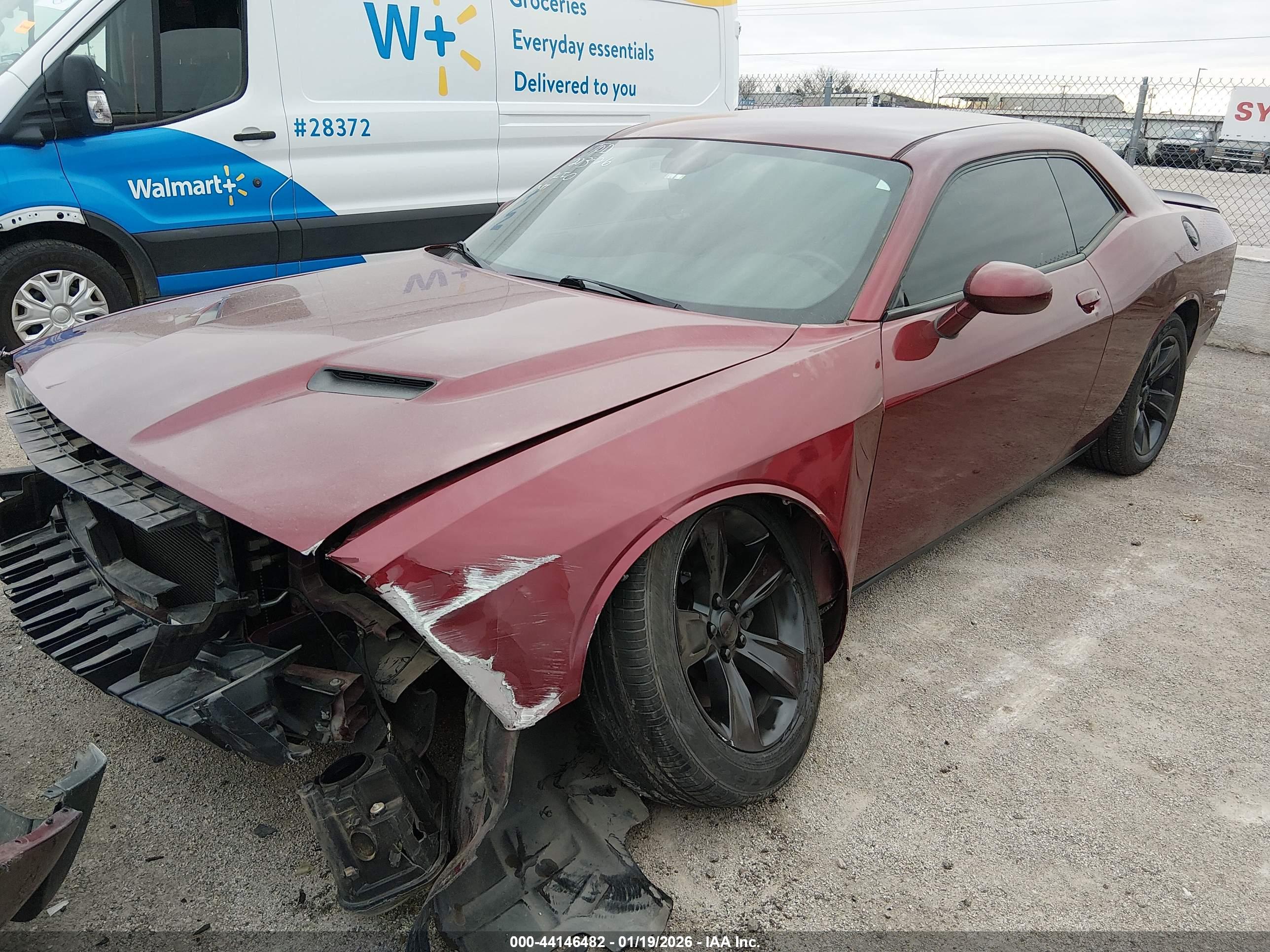 DODGE CHALLENGER image 2