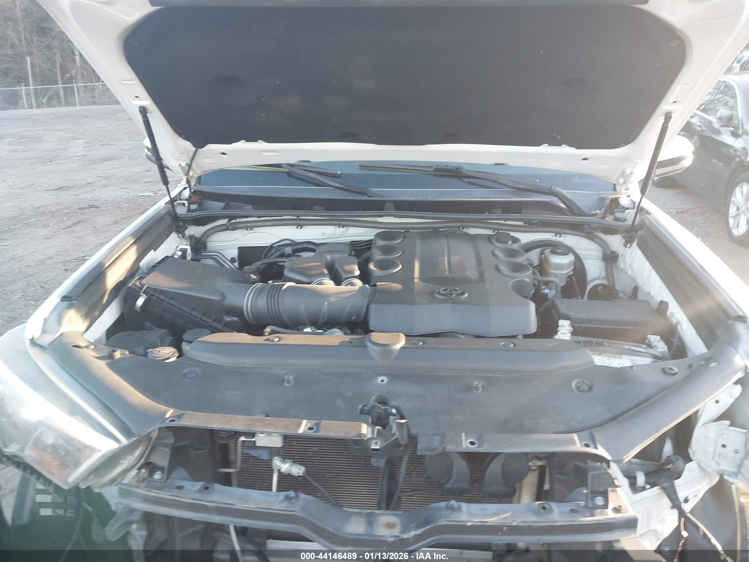 TOYOTA 4RUNNER image 10