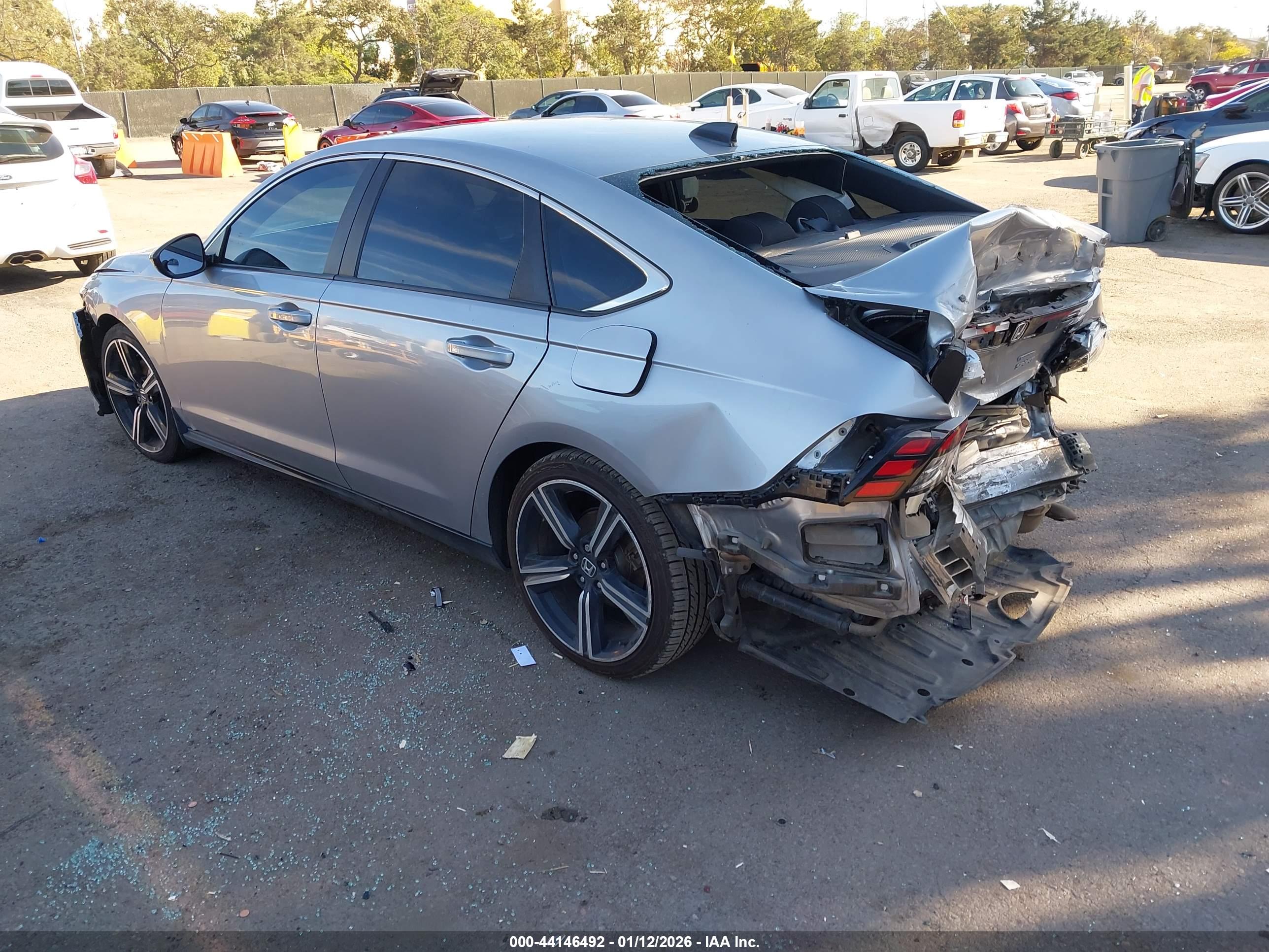 HONDA ACCORD image 3
