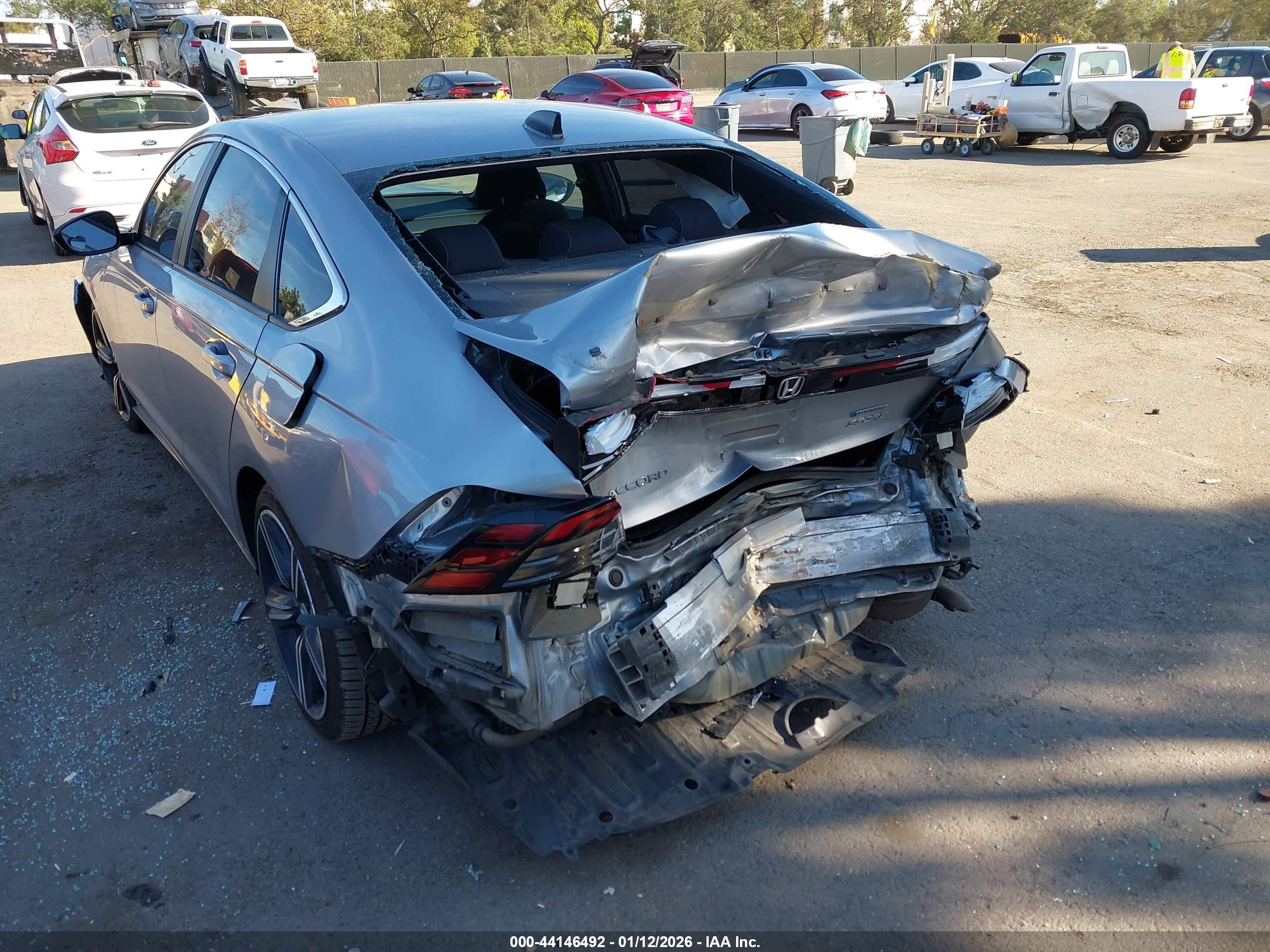 HONDA ACCORD image 6