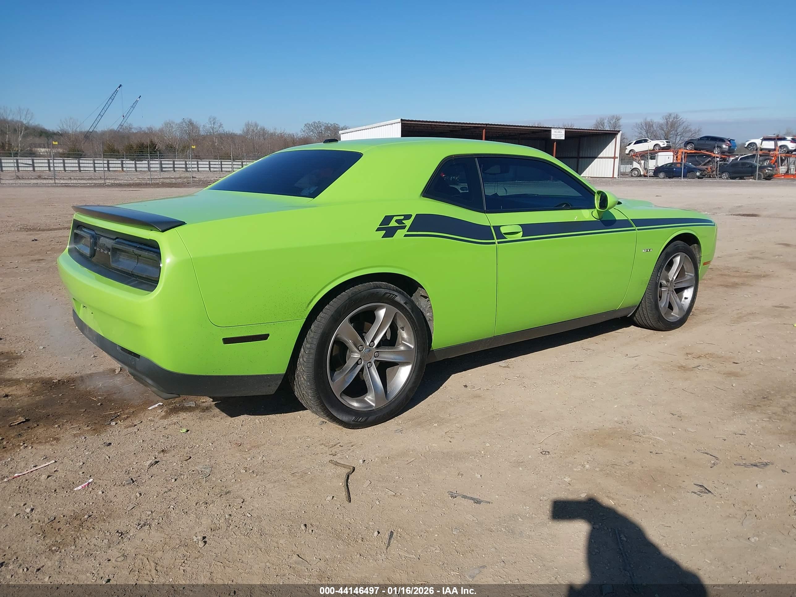 DODGE CHALLENGER image 4