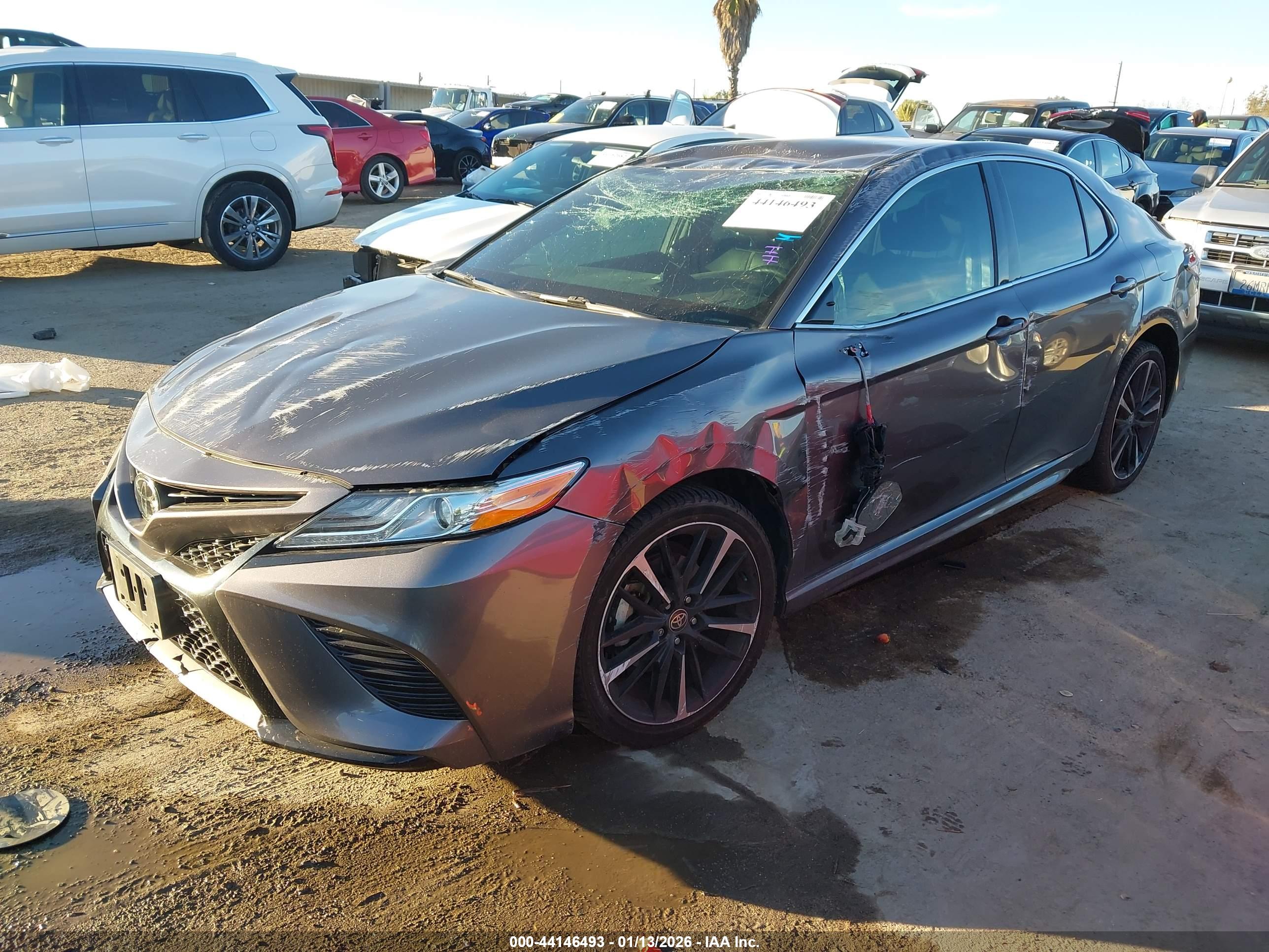 TOYOTA CAMRY image 2