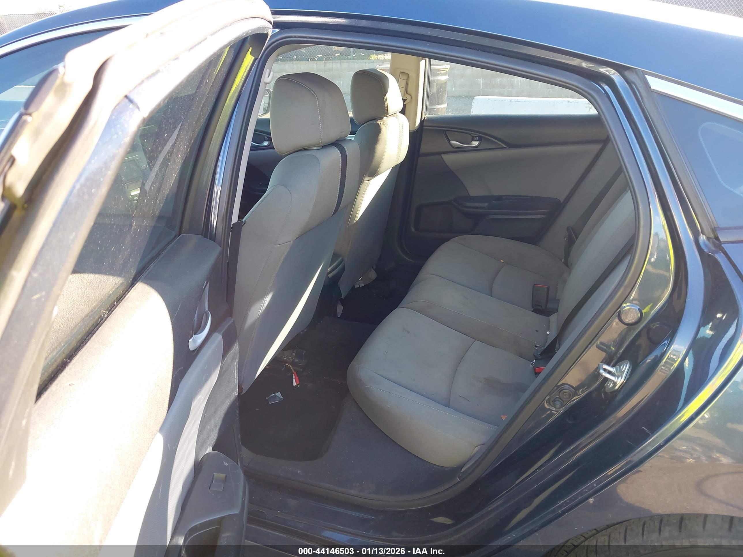 HONDA CIVIC image 8