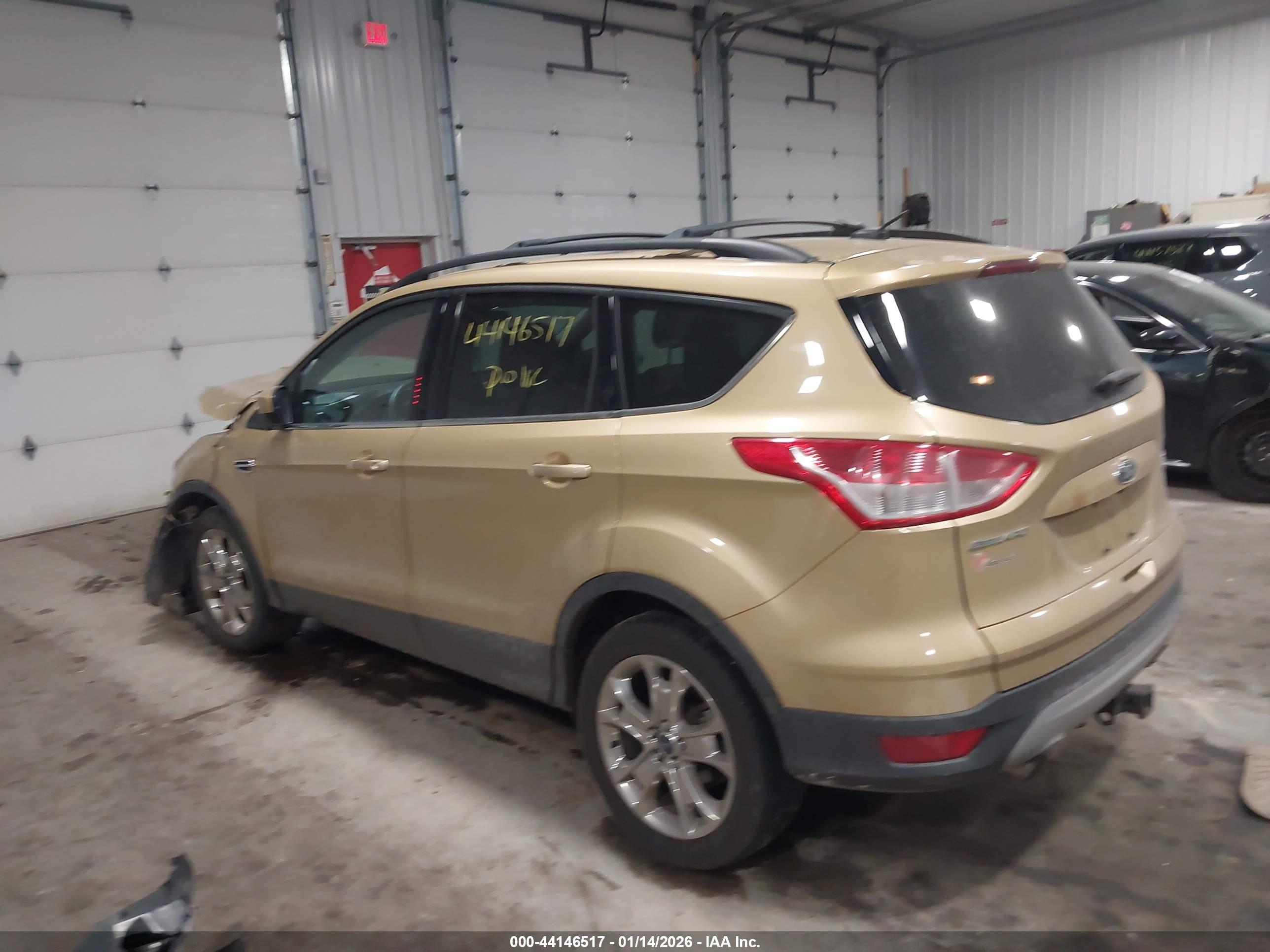 FORD ESCAPE image 3