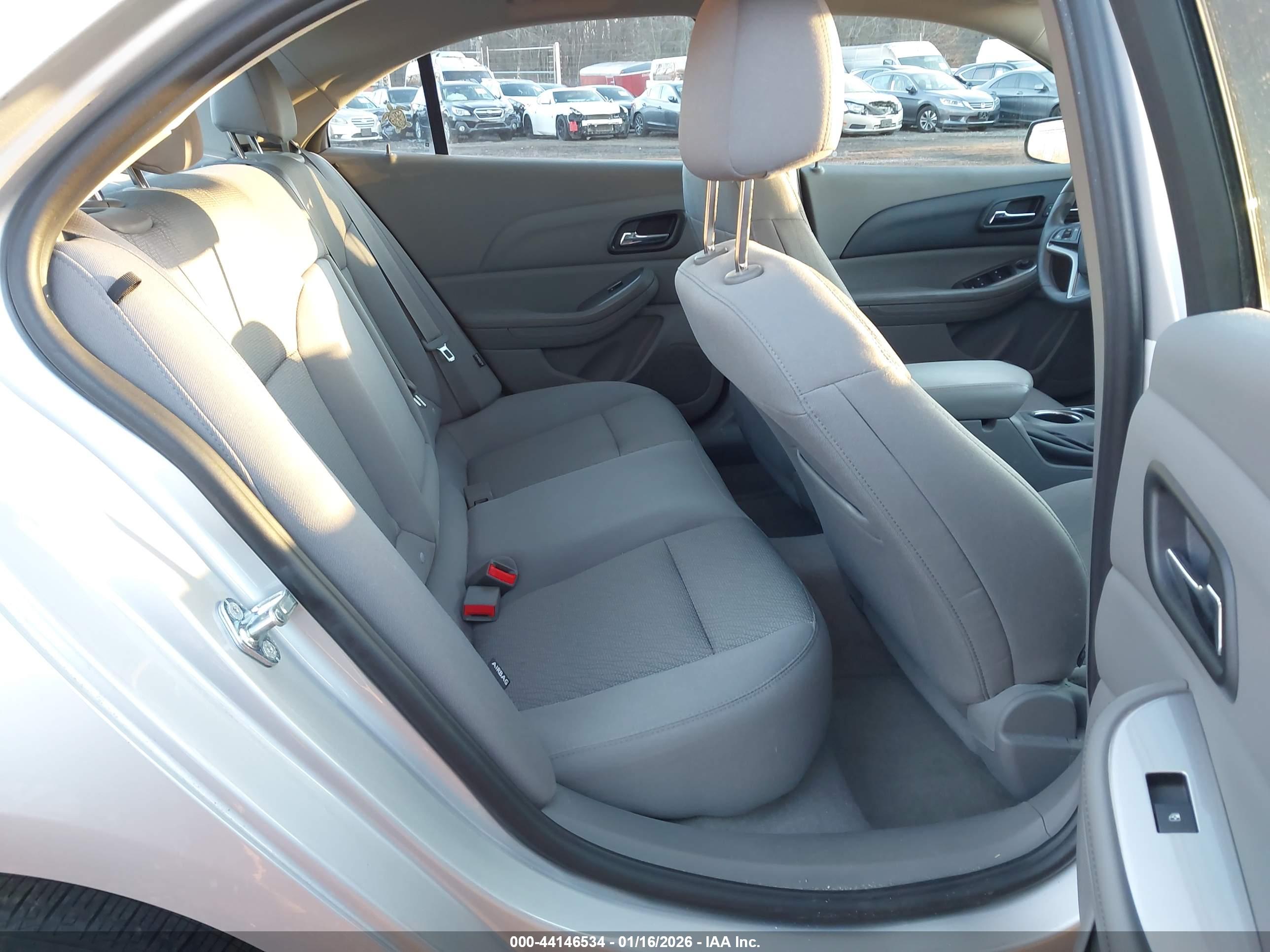 CHEVROLET MALIBU image 8