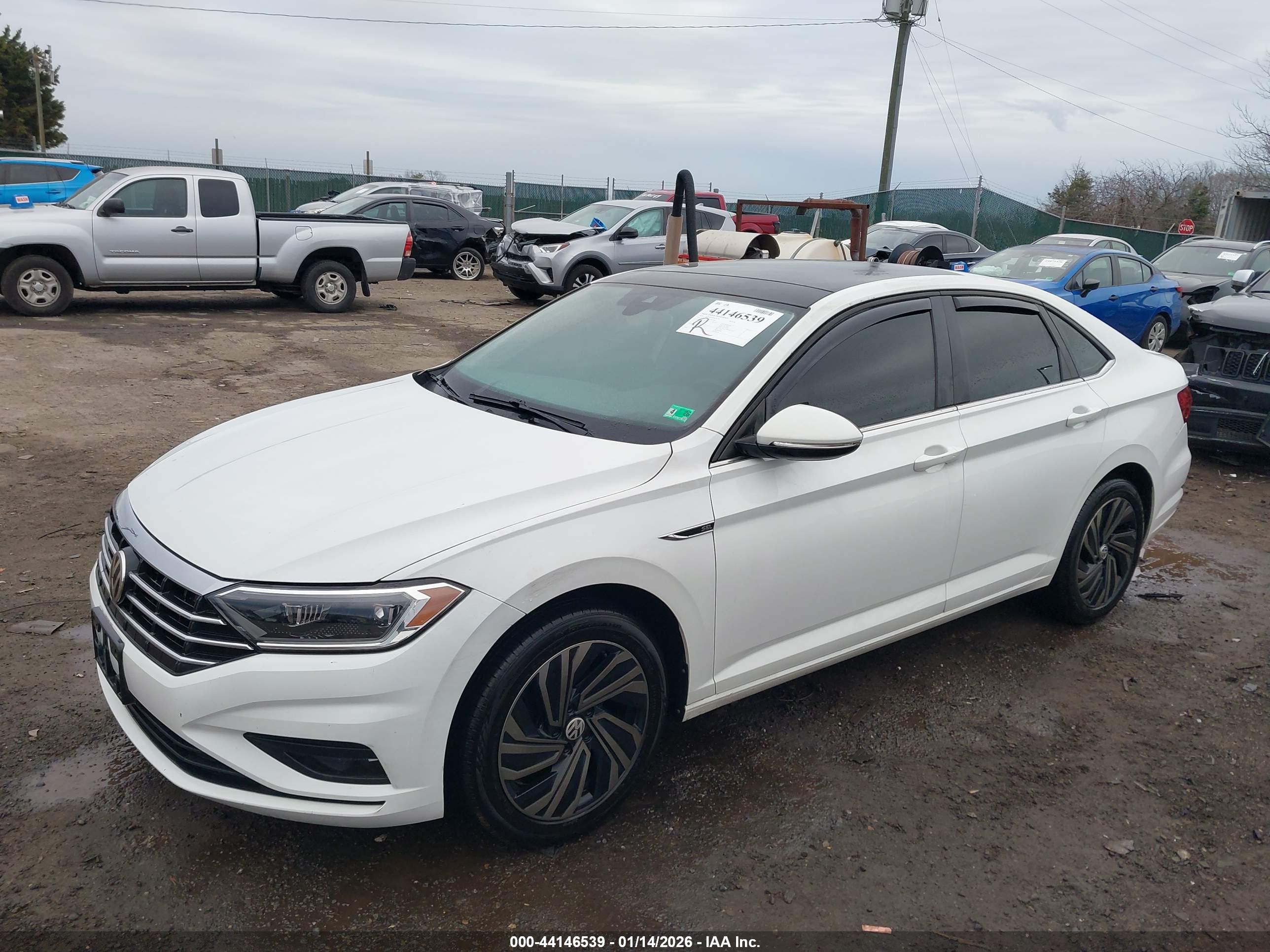VOLKSWAGEN JETTA image 2