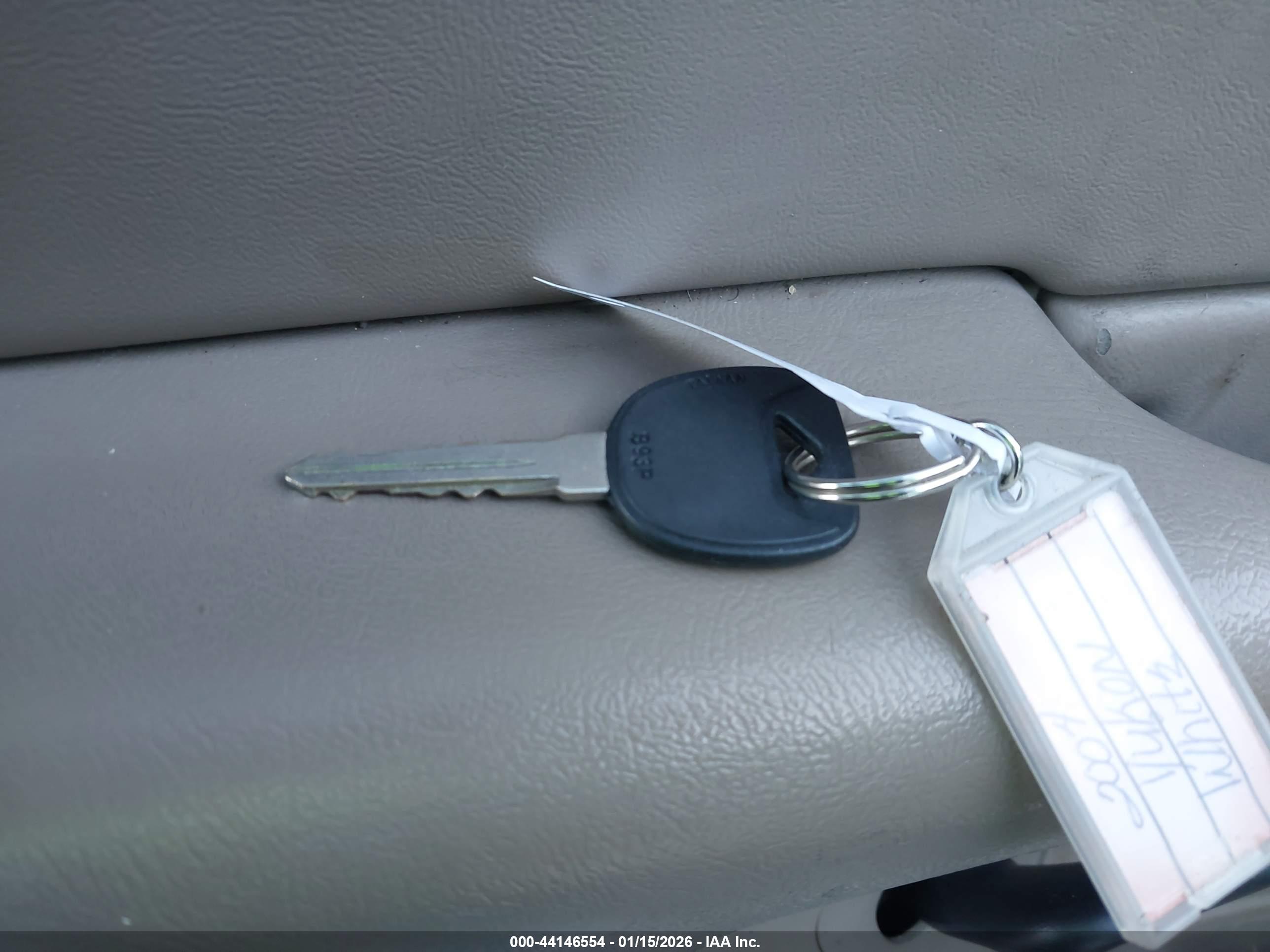 GMC YUKON image 11
