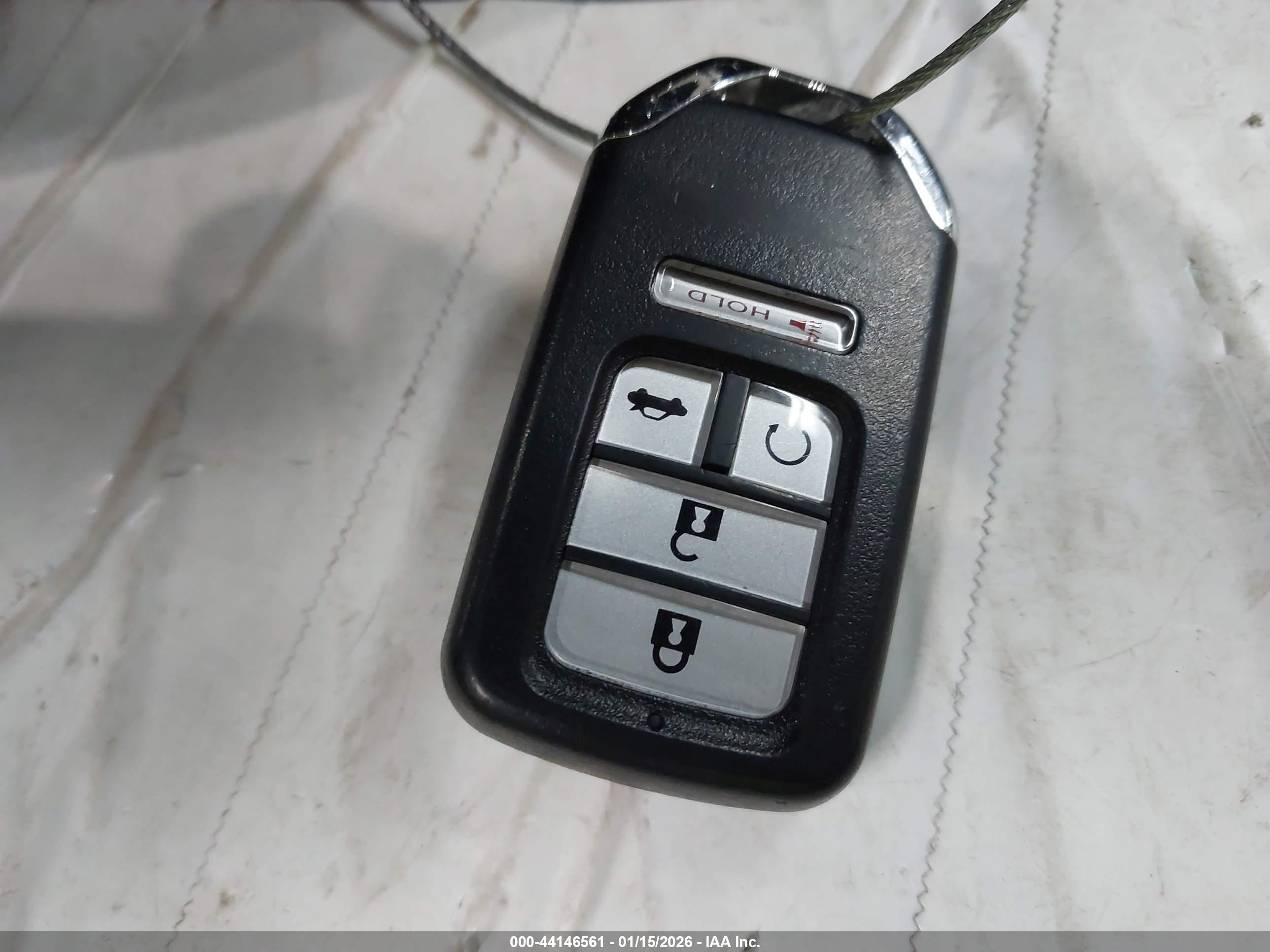 HONDA CR-V image 11
