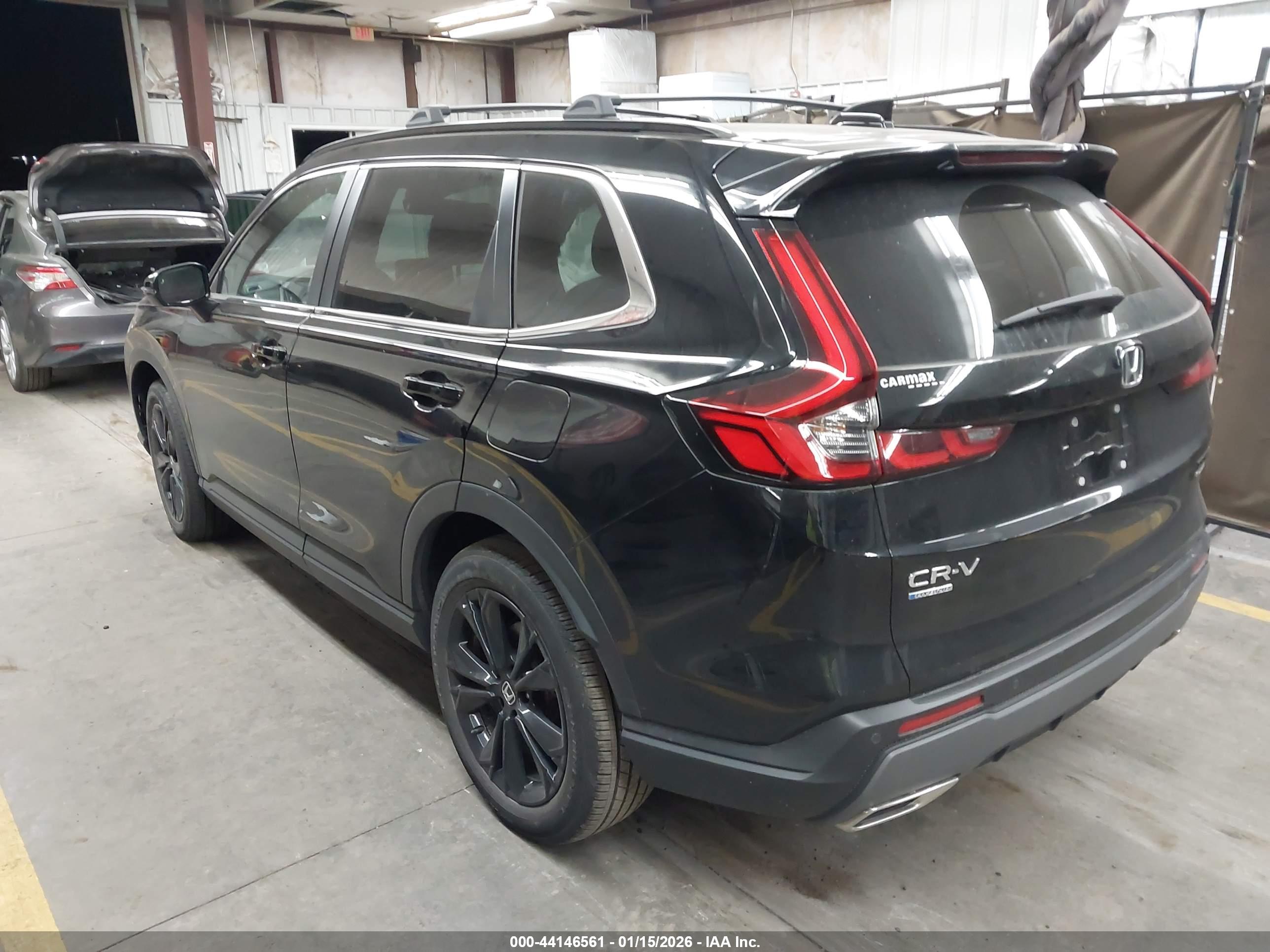 HONDA CR-V image 3
