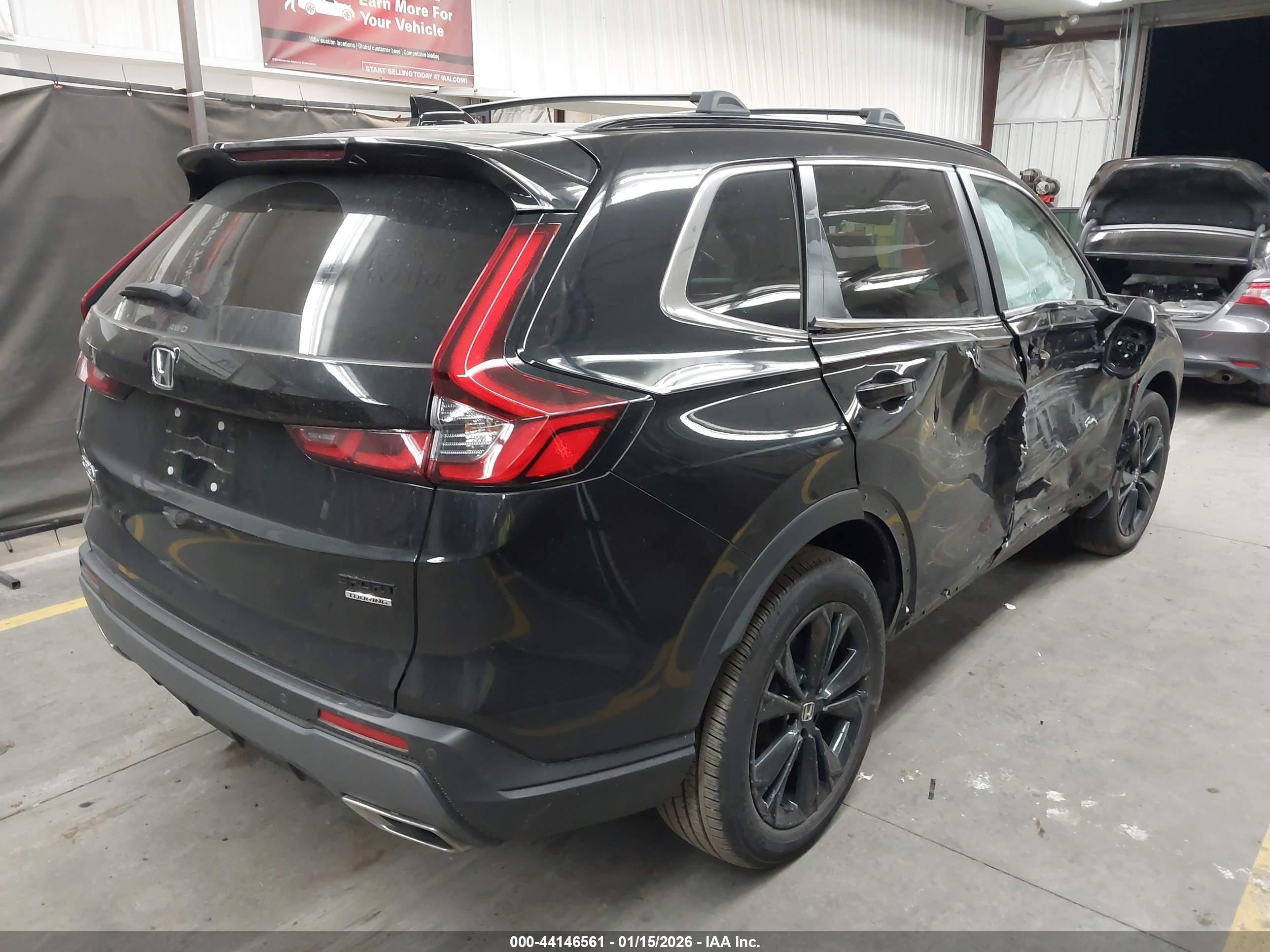 HONDA CR-V image 4