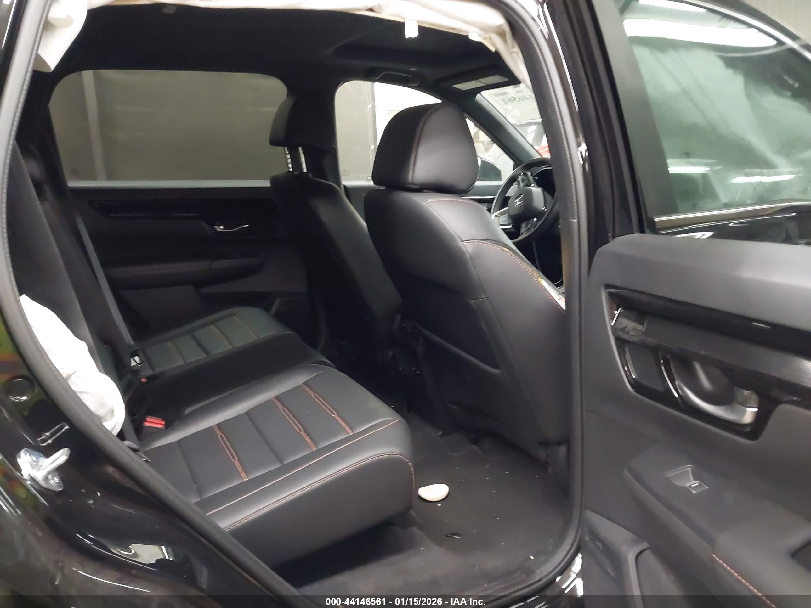 HONDA CR-V image 8