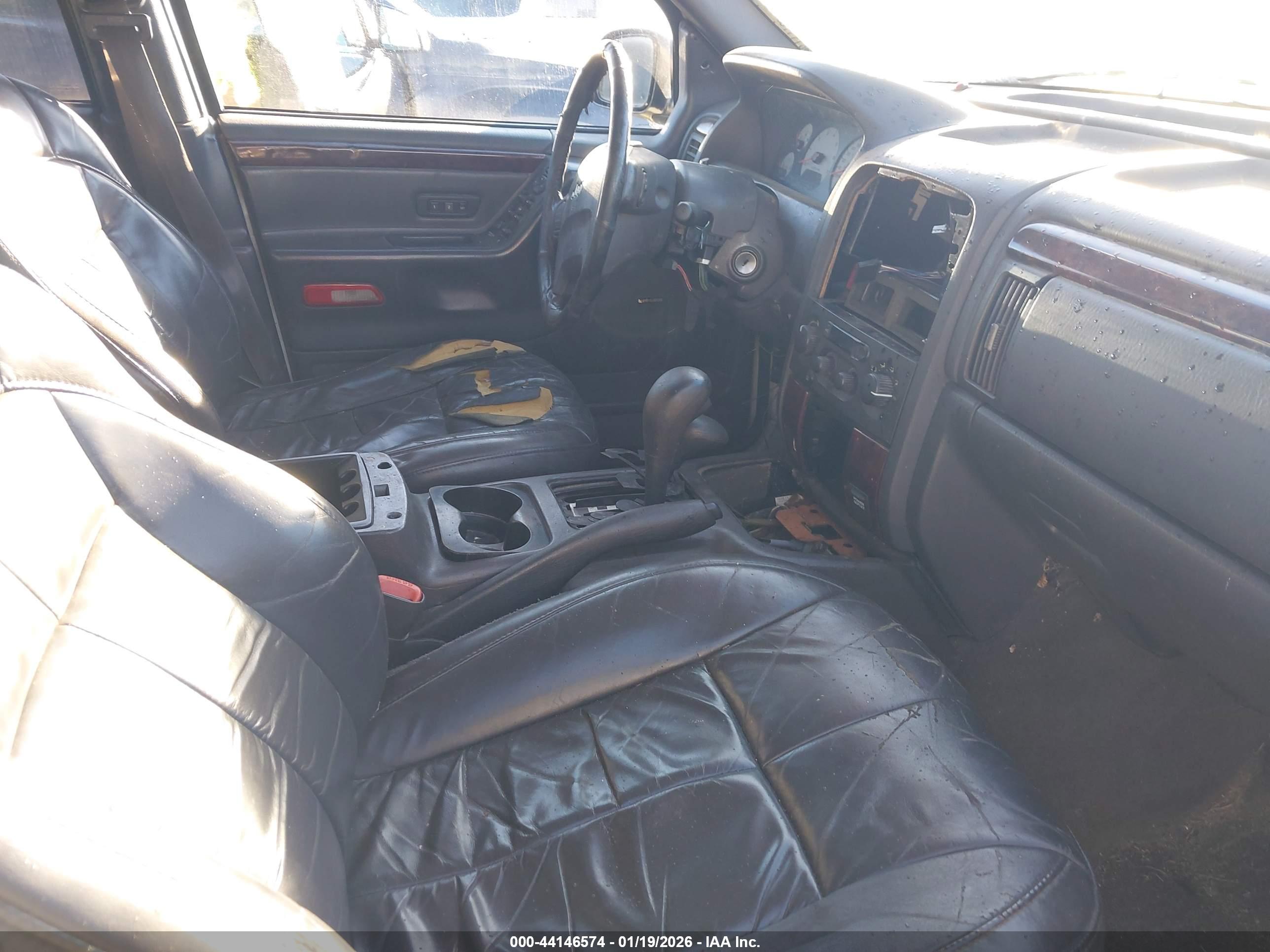 JEEP GRAND image 5