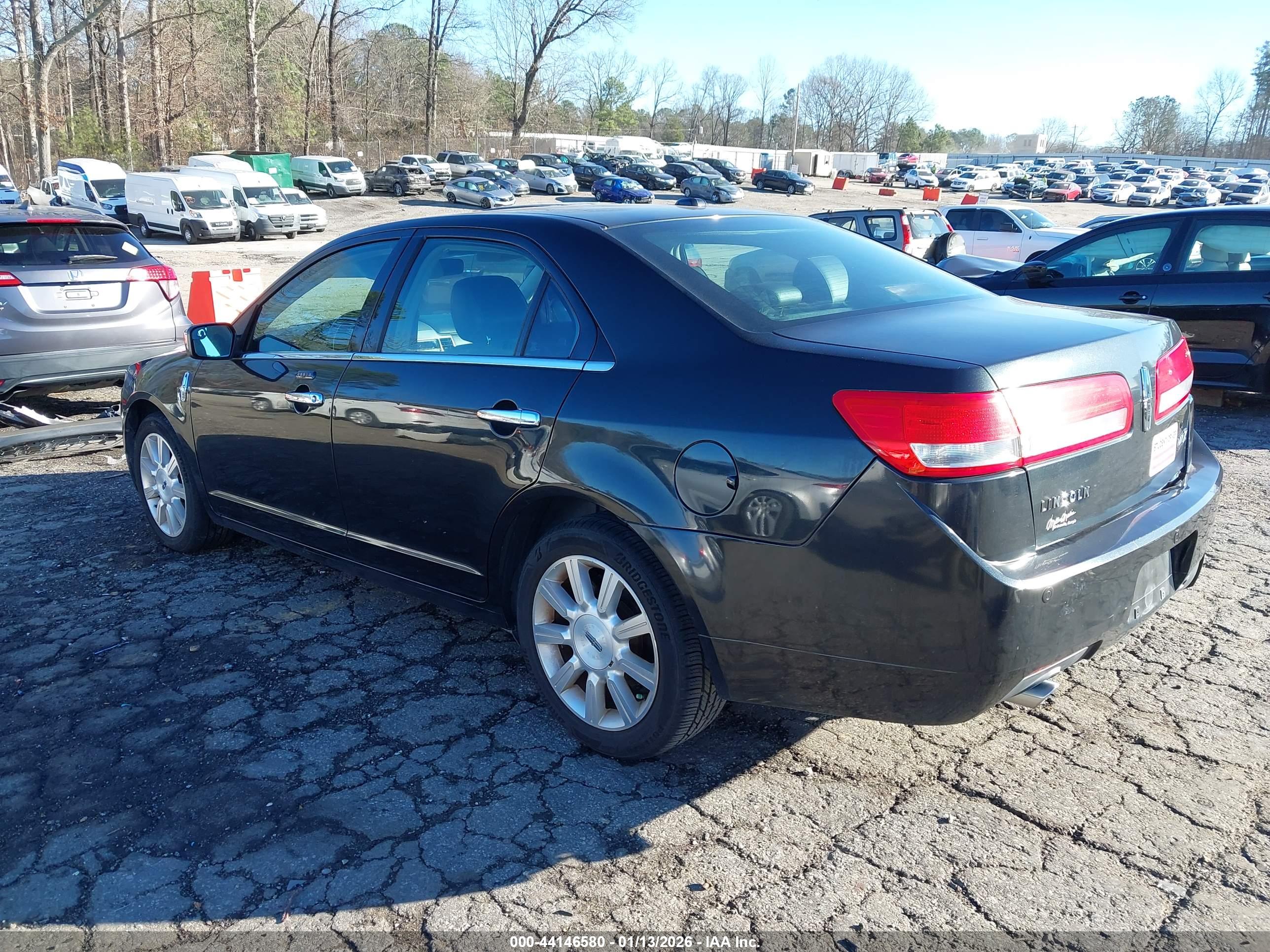 LINCOLN MKZ image 3