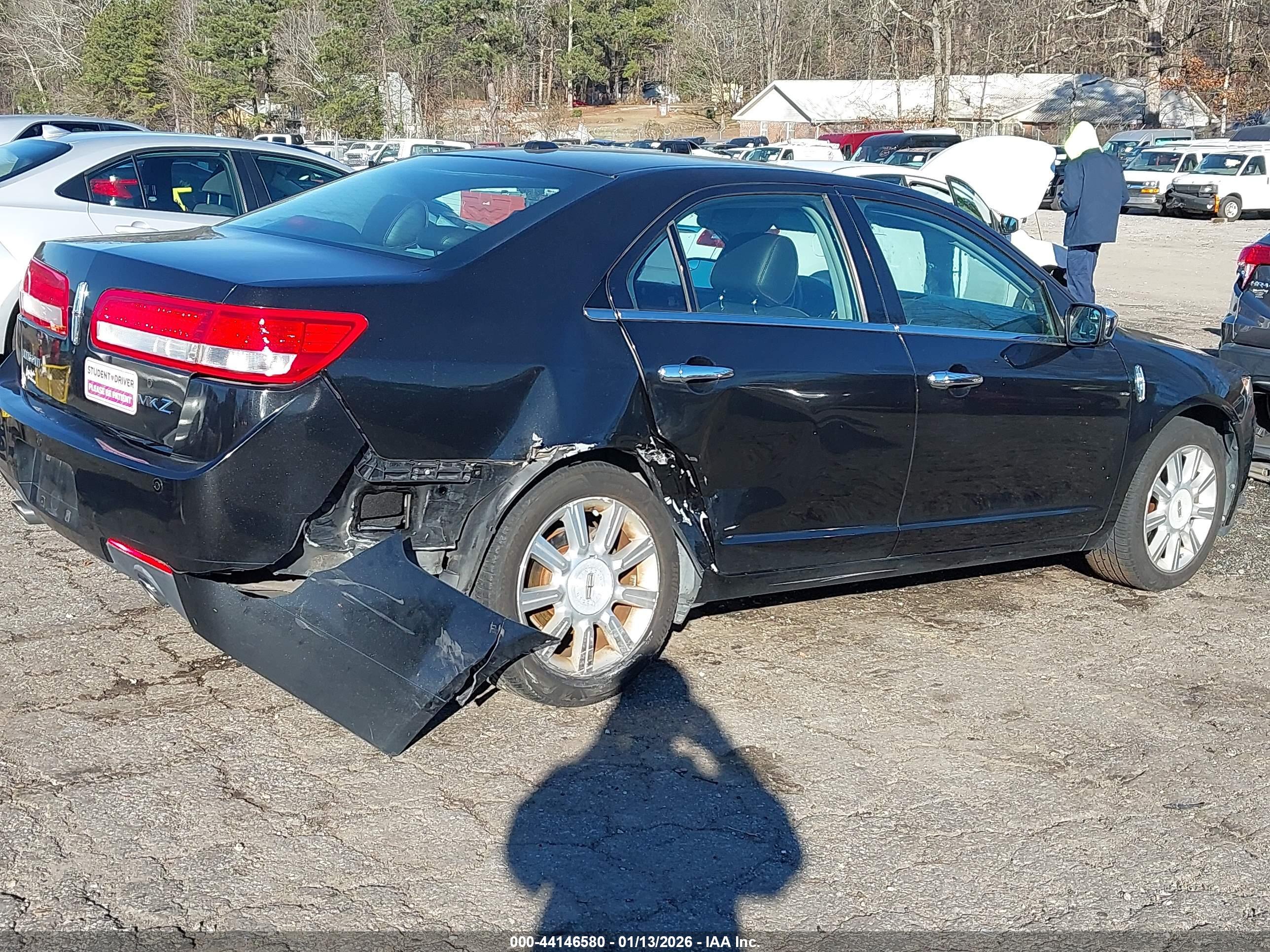 LINCOLN MKZ image 6