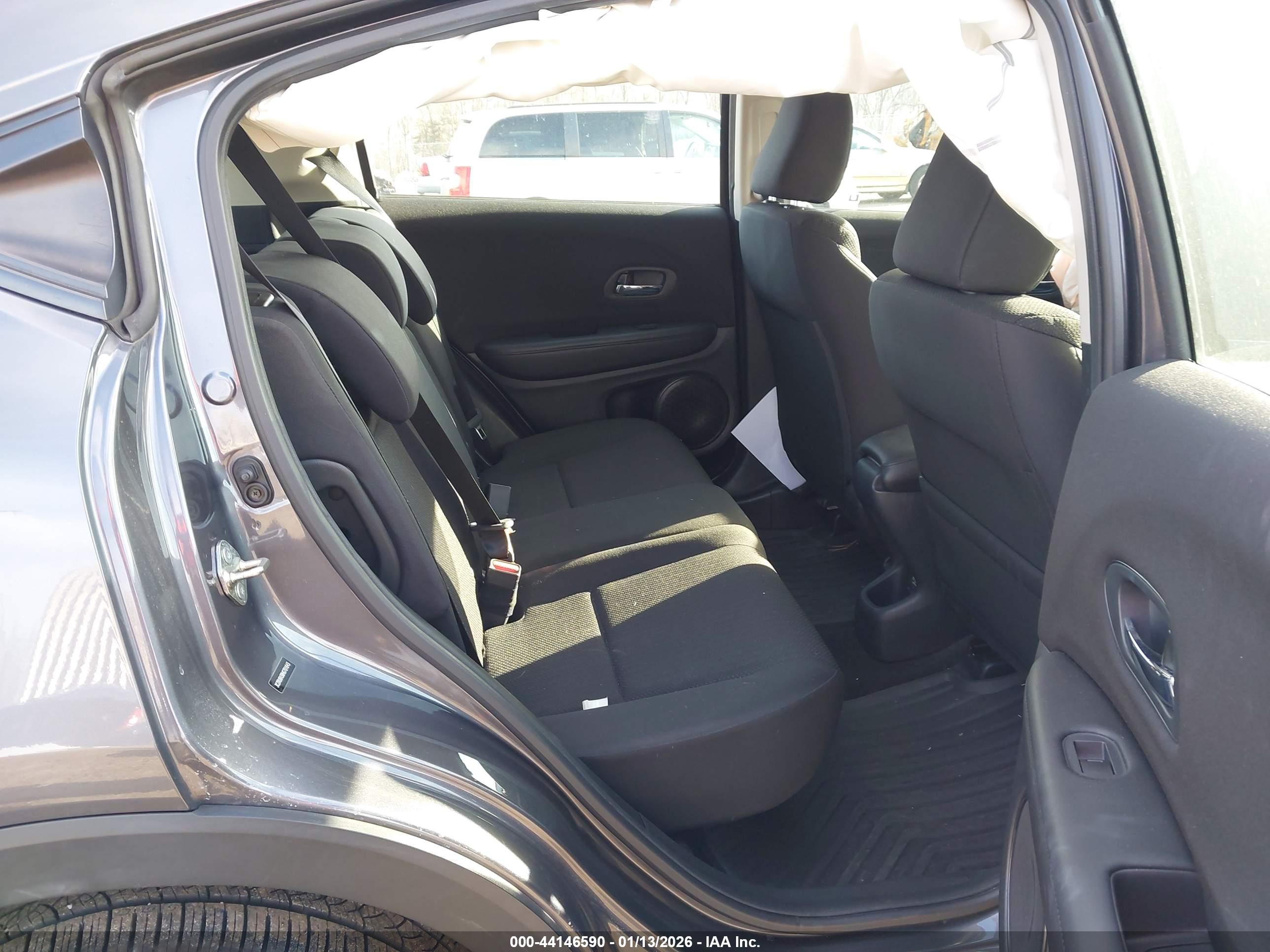 HONDA HR-V image 8
