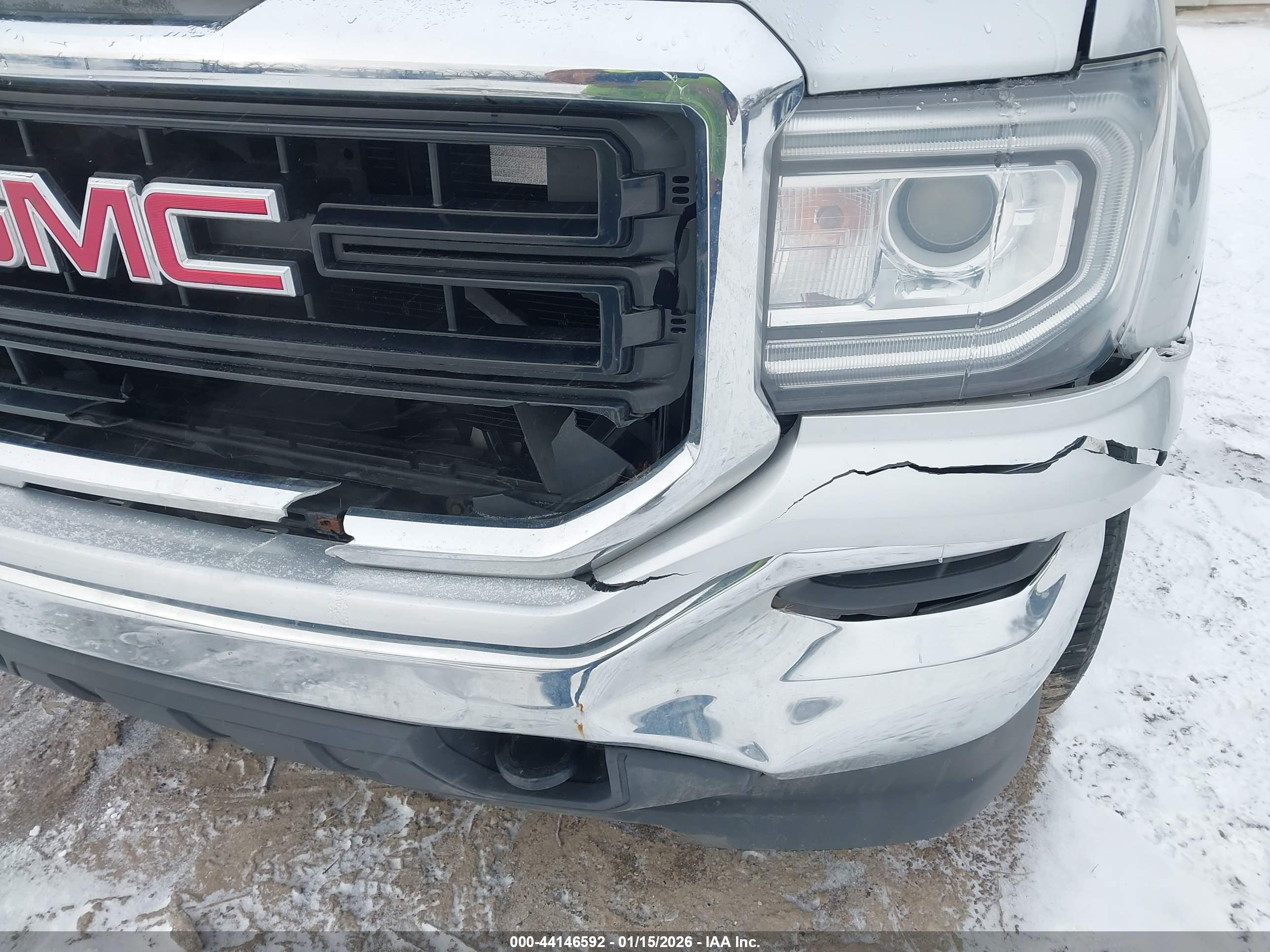 GMC SIERRA image 6