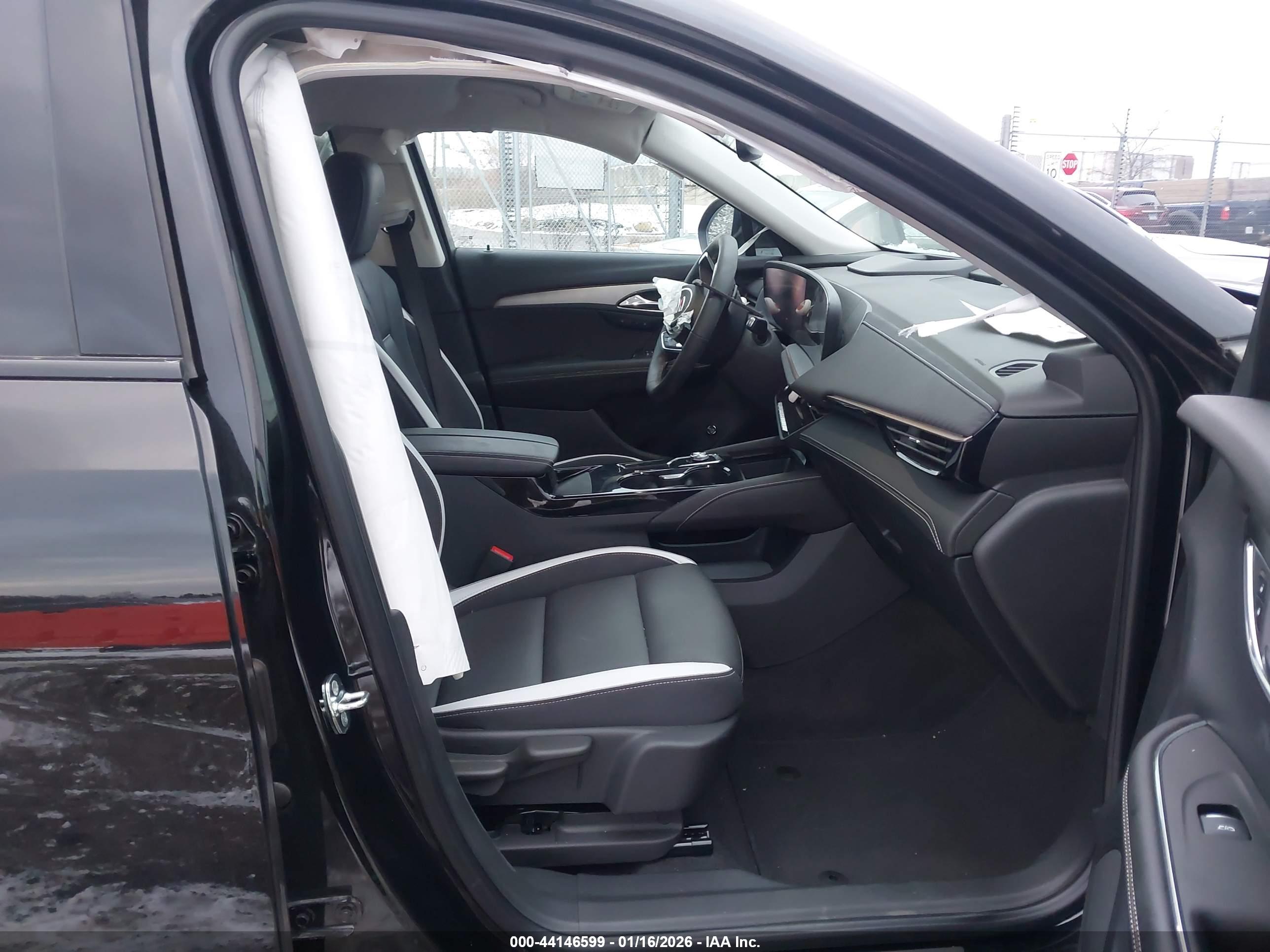 BUICK ENVISION image 5