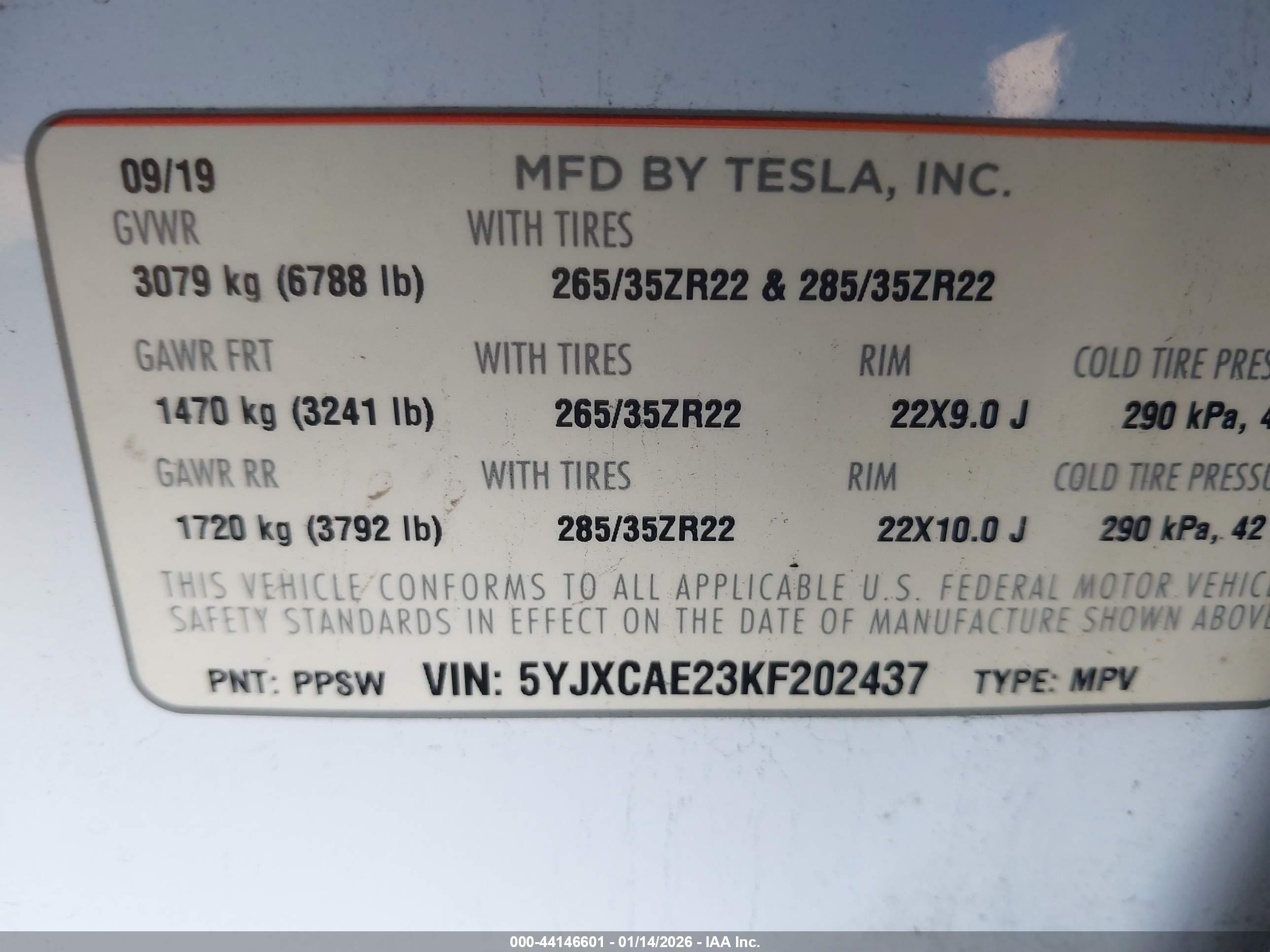 TESLA MODEL image 9
