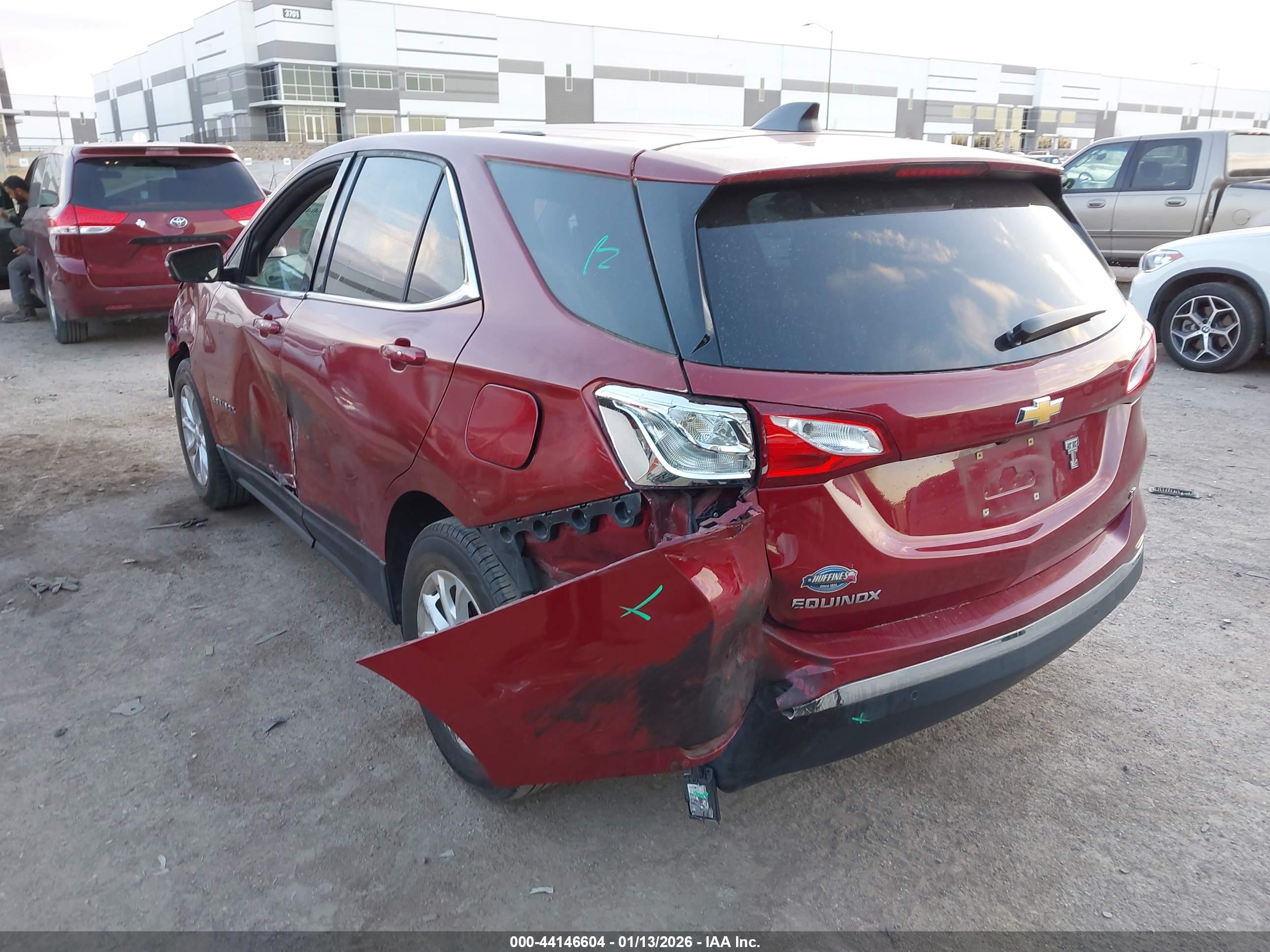 CHEVROLET EQUINOX image 3
